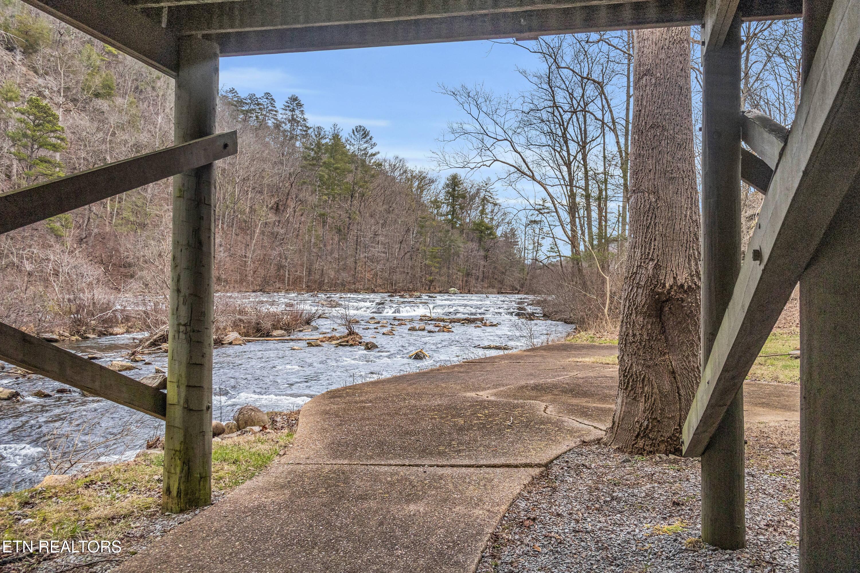 1667 Cherohala Skyway