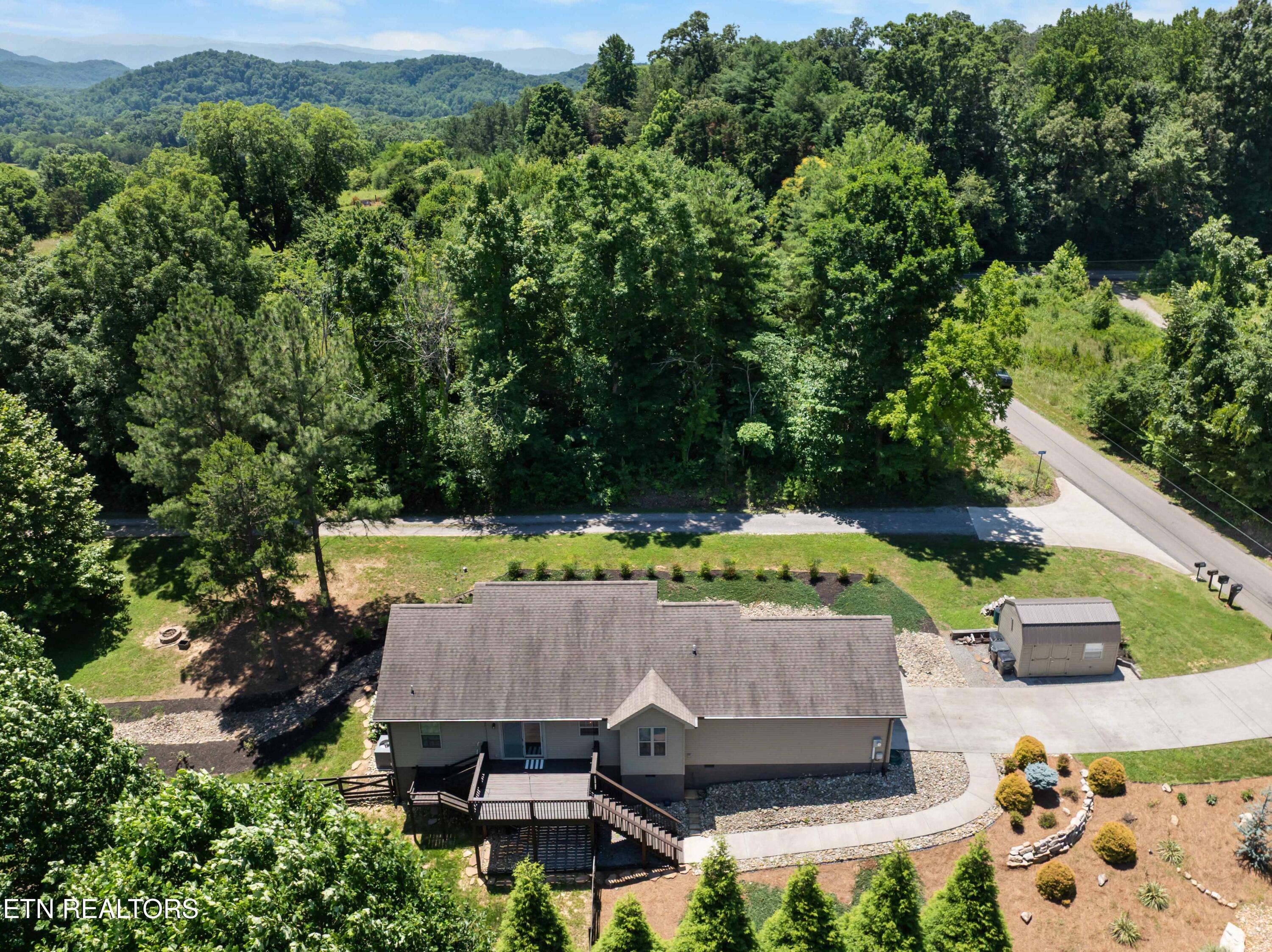 6336 Lanier Rd