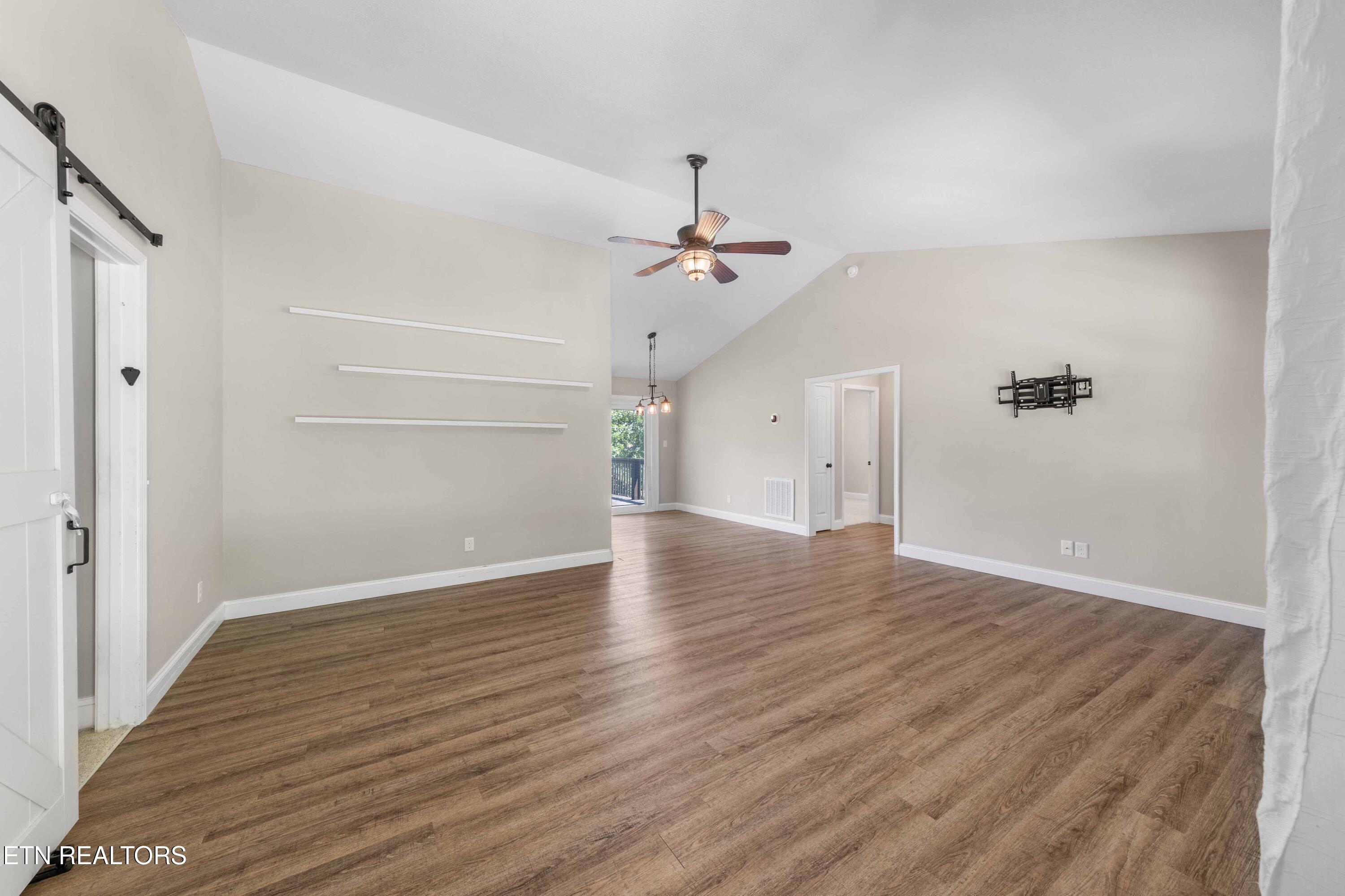 6336 Lanier Rd