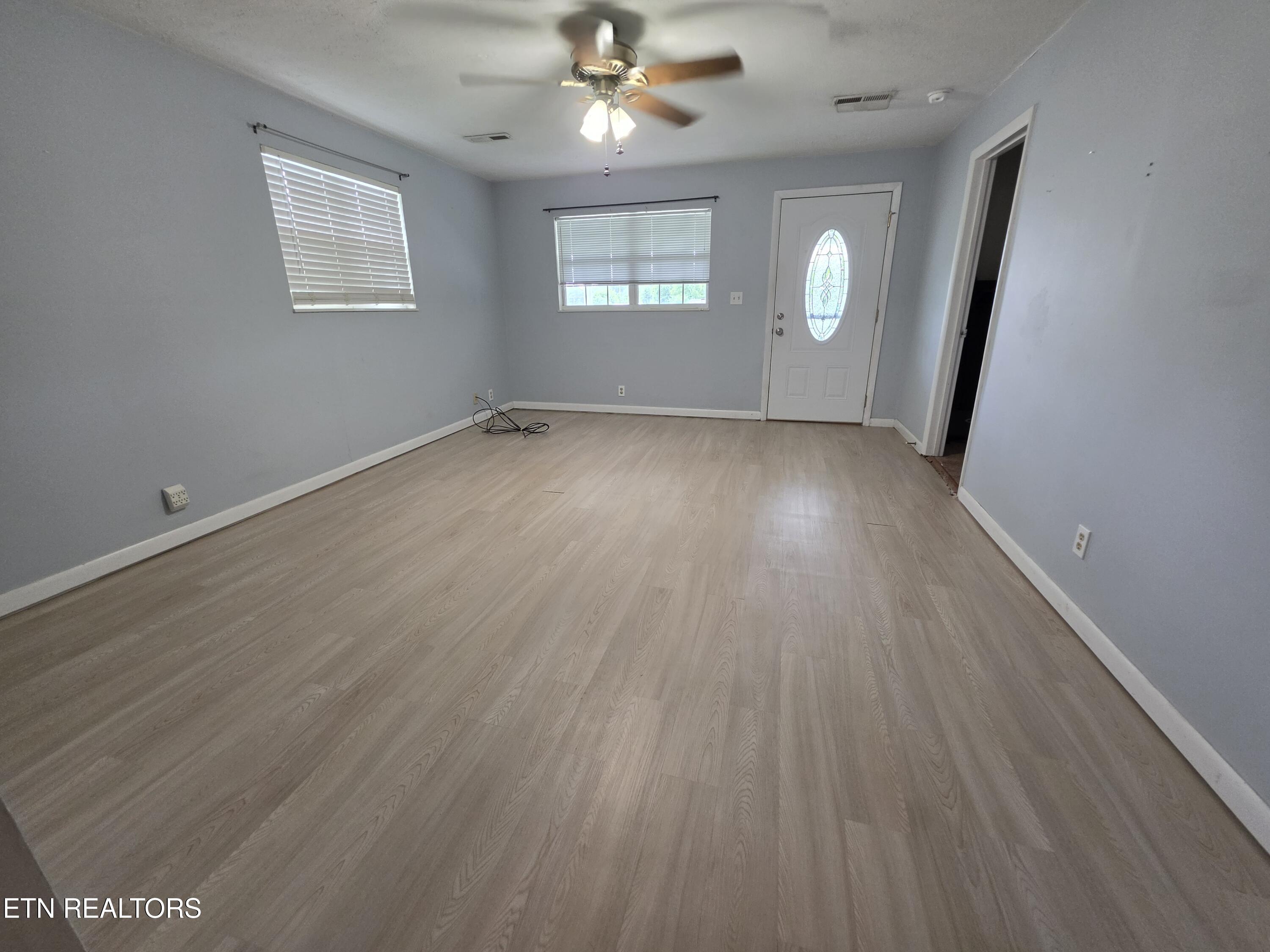 115 Flanders Ave