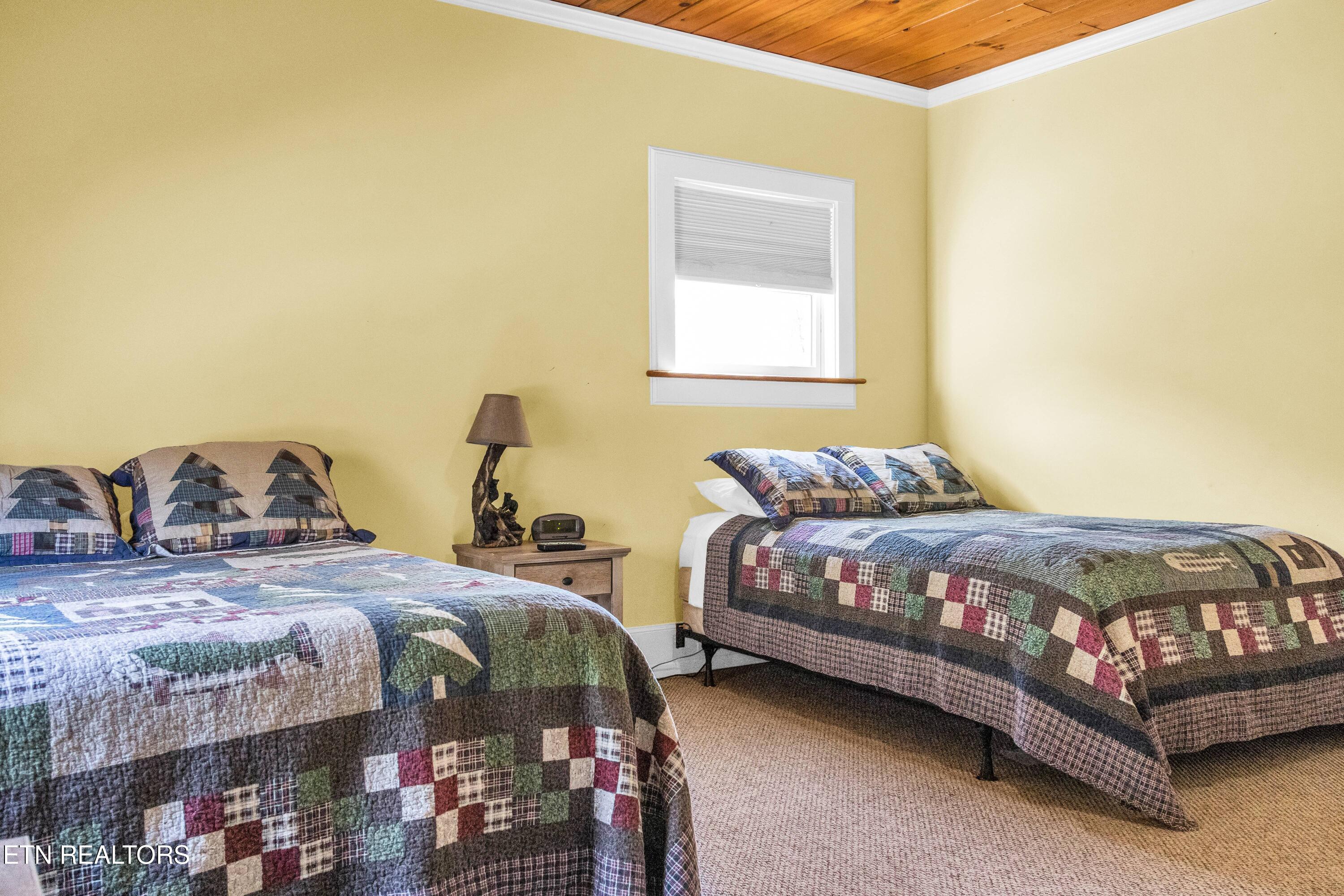 128 Rafter Rd