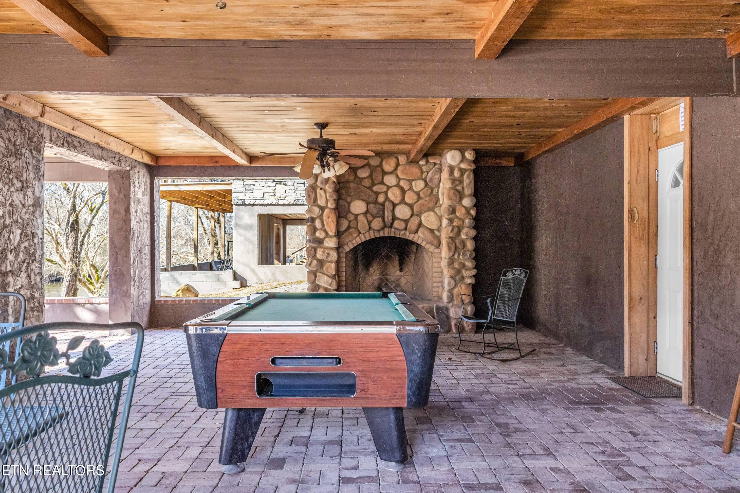 128 Rafter Rd