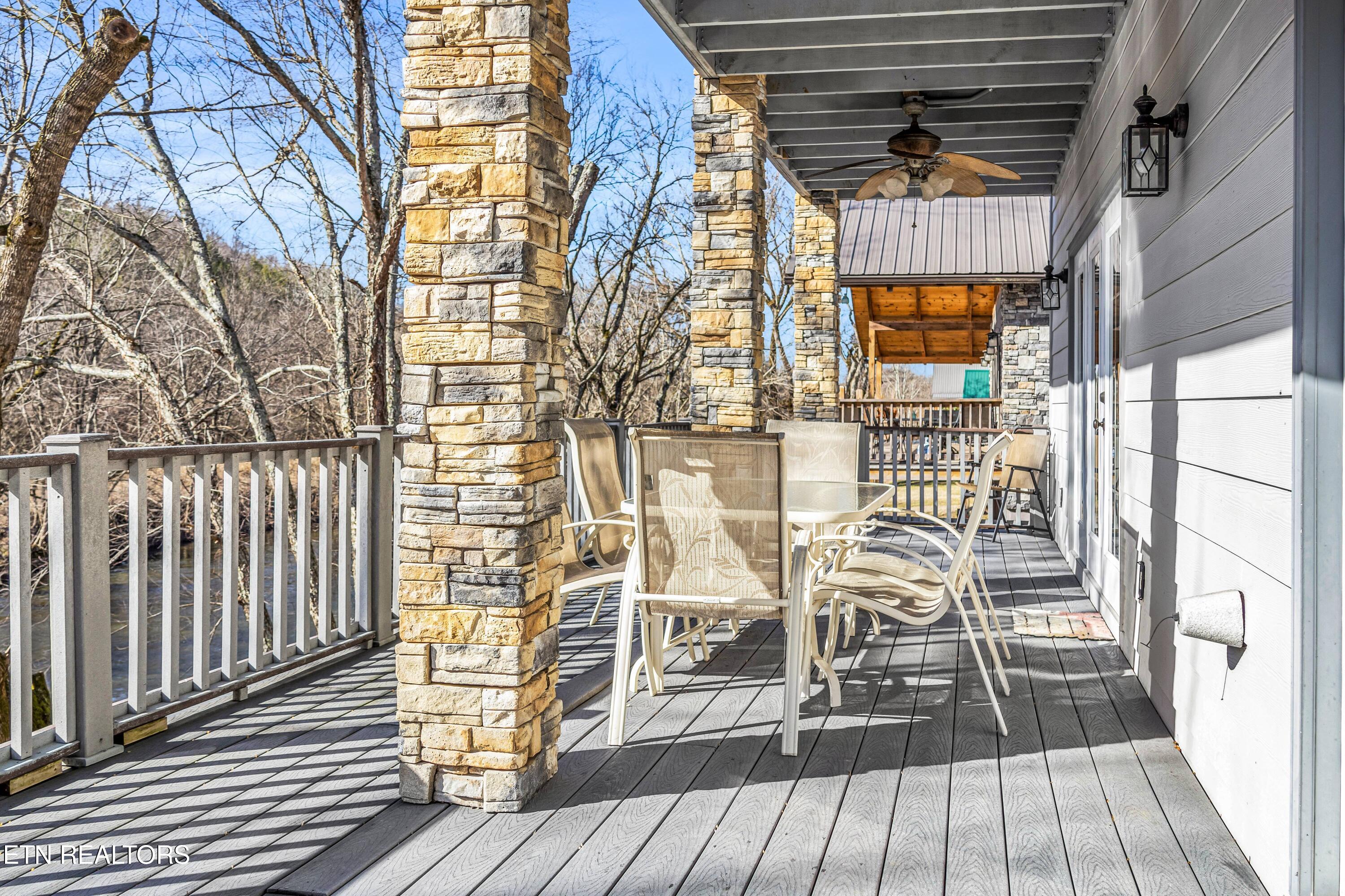 128 Rafter Rd