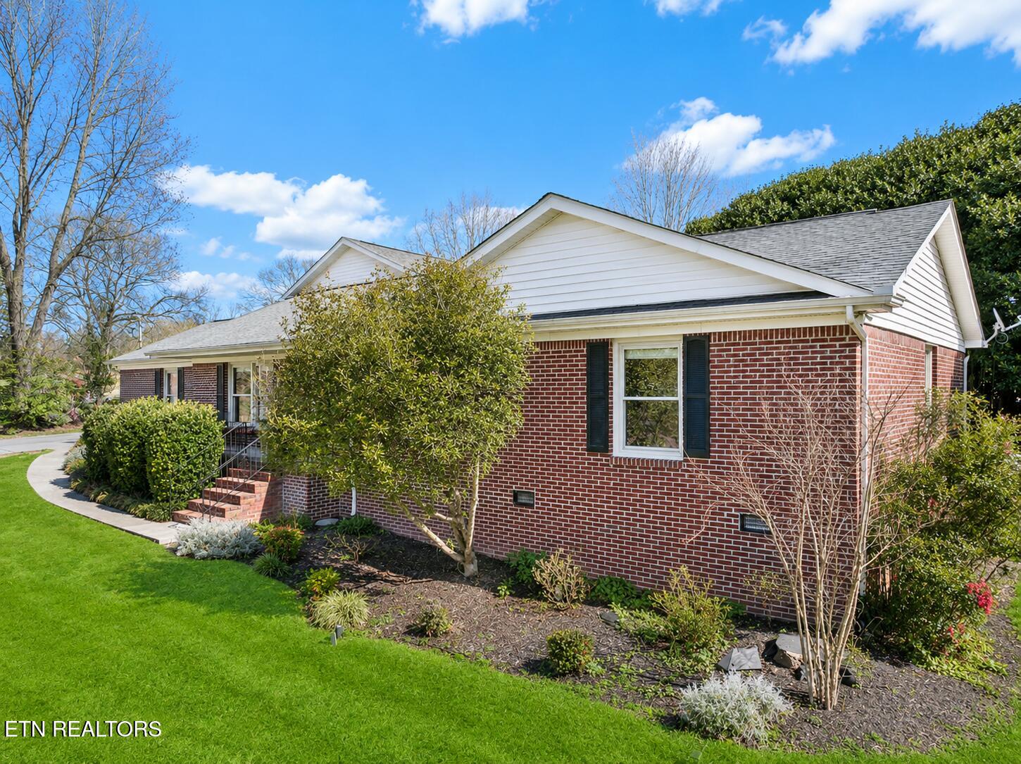 603 Lansdale Drive