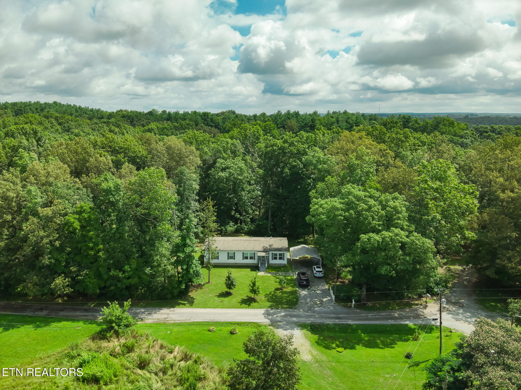 381 Dixon Rd