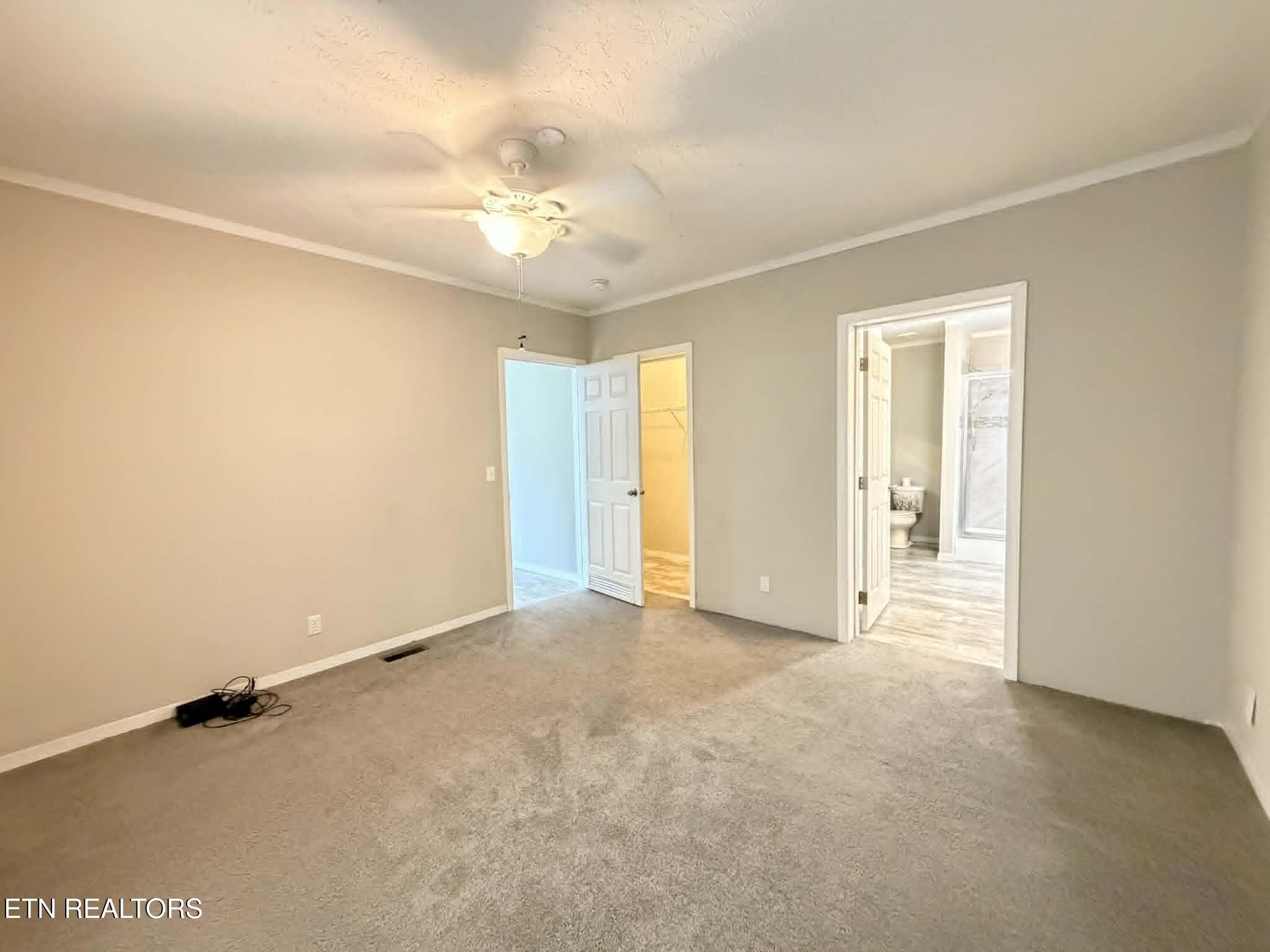 381 Dixon Rd