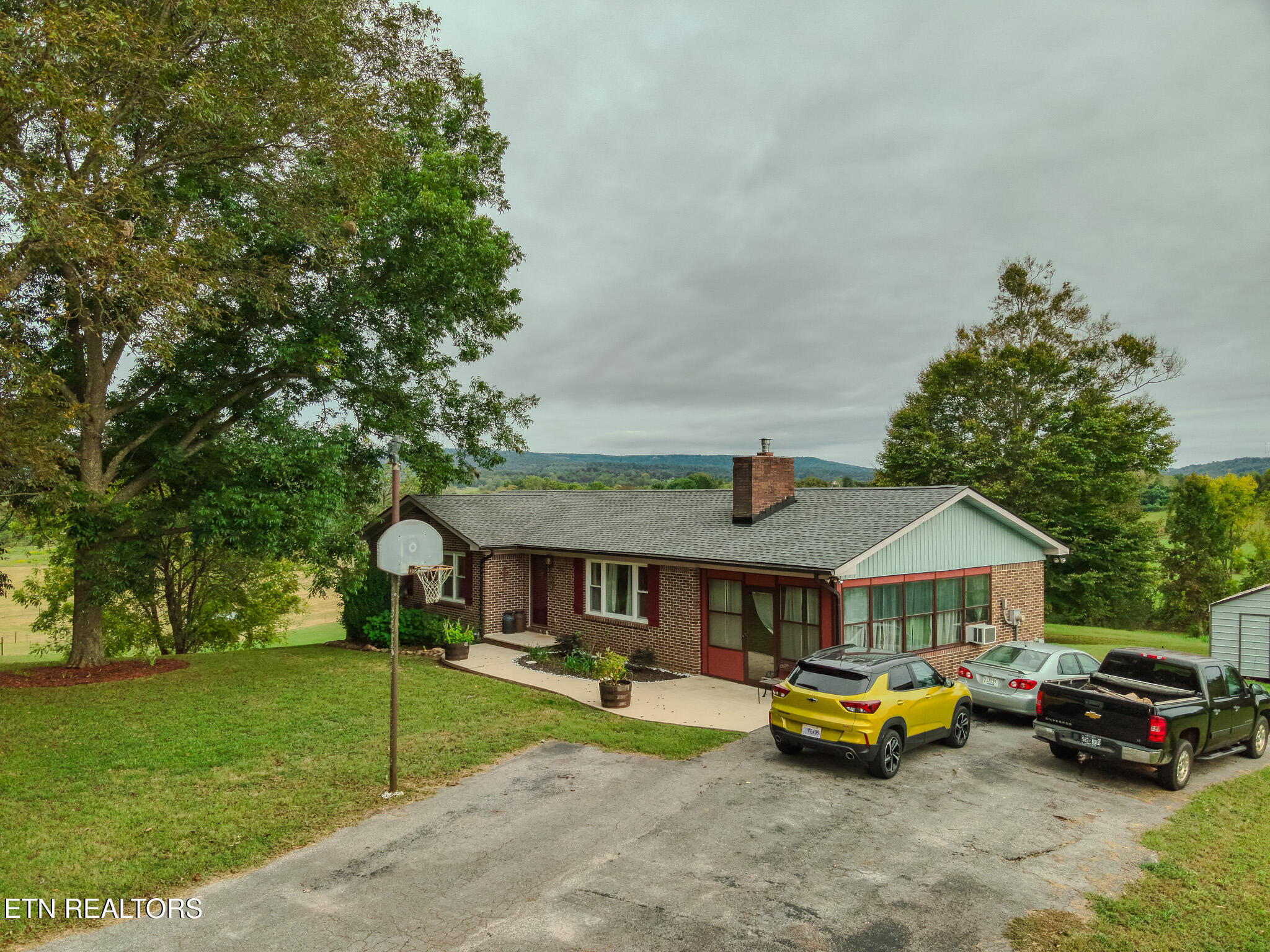 2799 Doran Rd