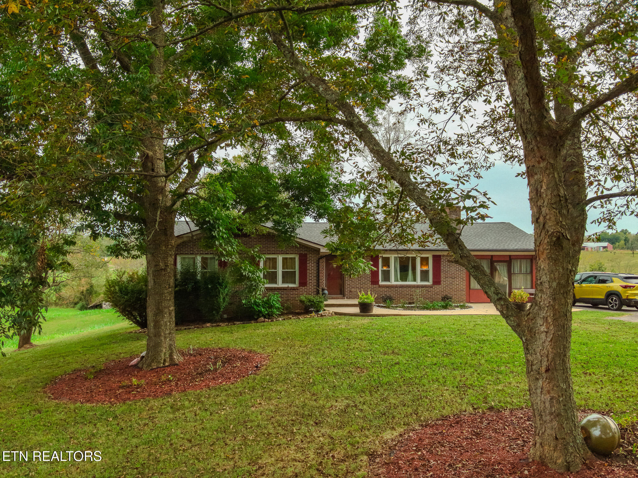 2799 Doran Rd