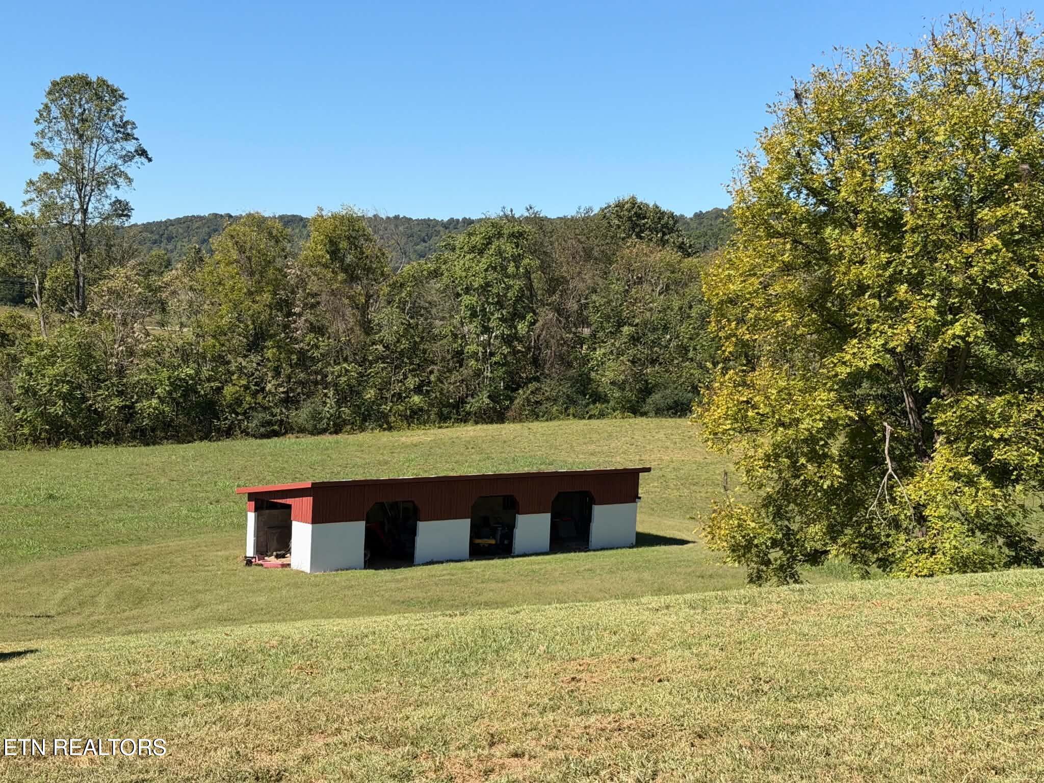 2799 Doran Rd