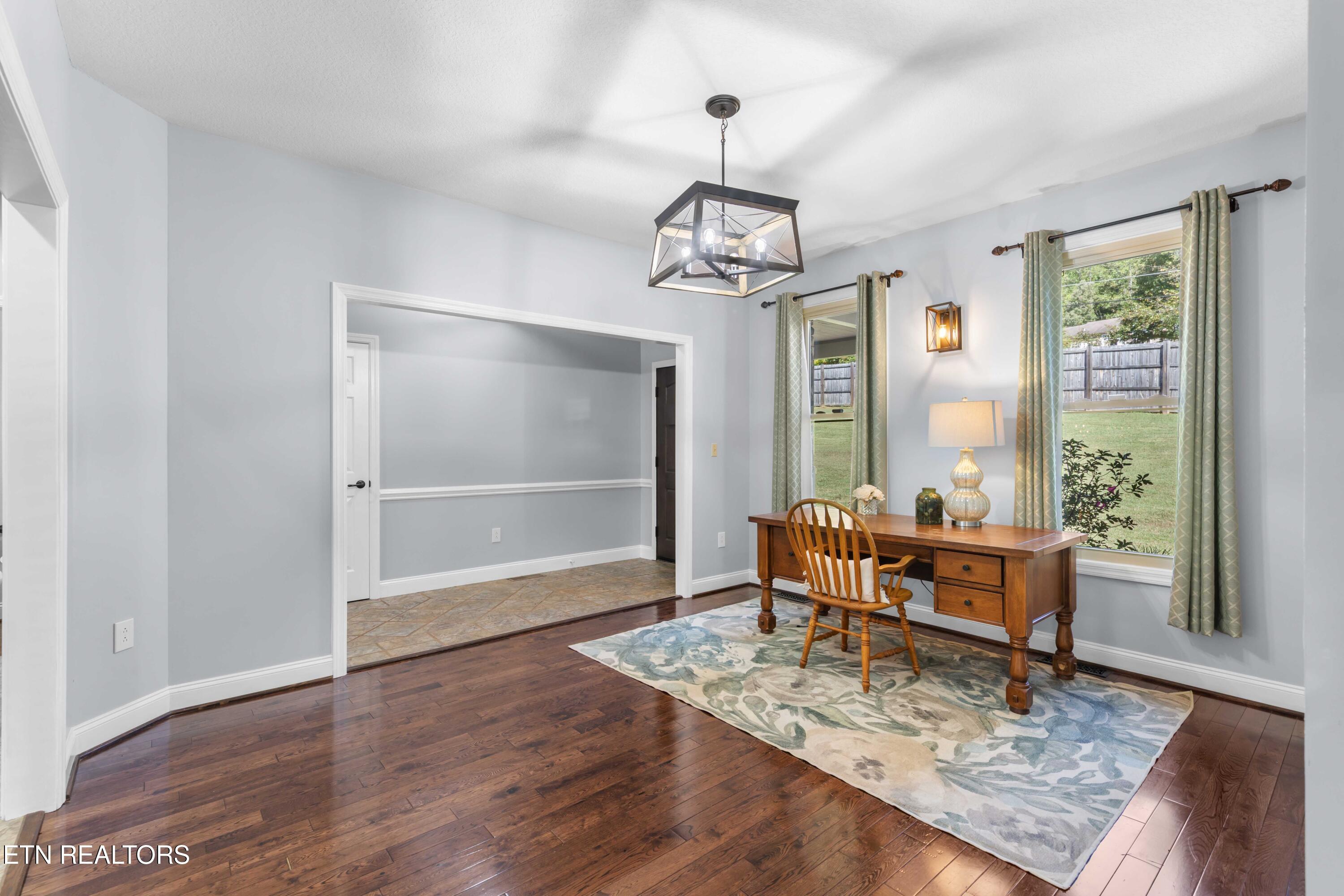 274 Lakecrest Drive