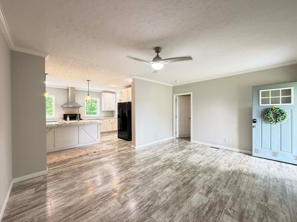381 Dixon Road