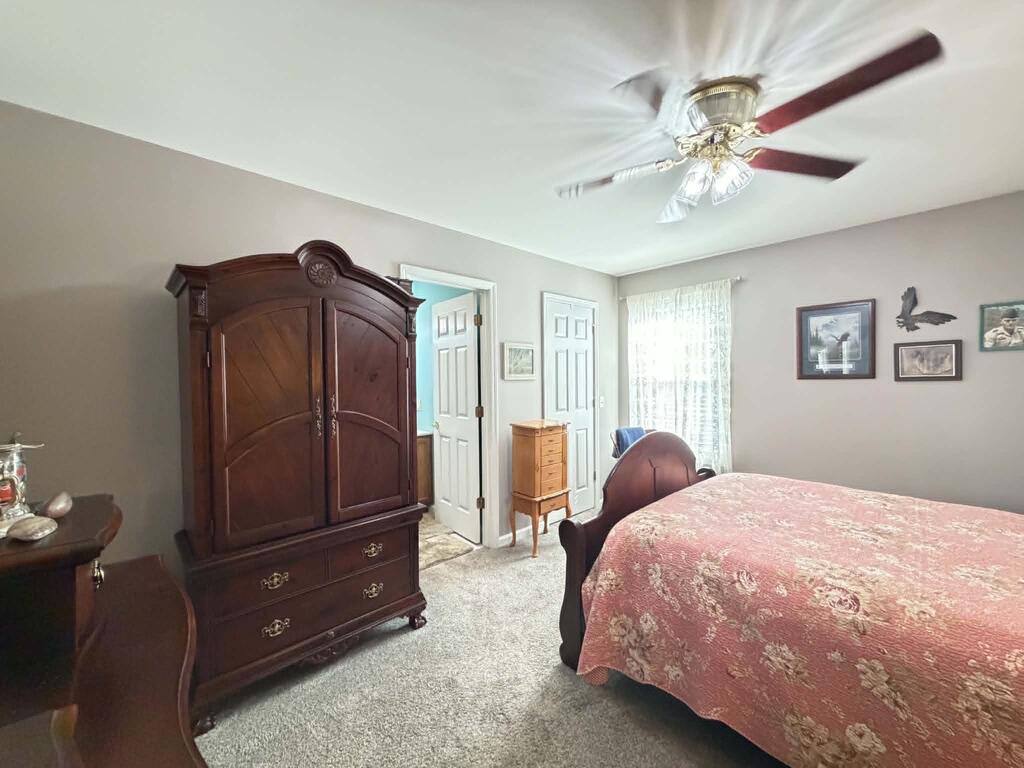 64 Pear Cir