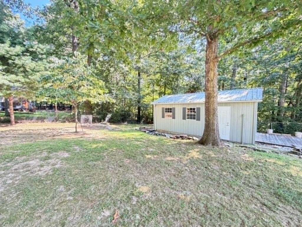 64 Pear Cir