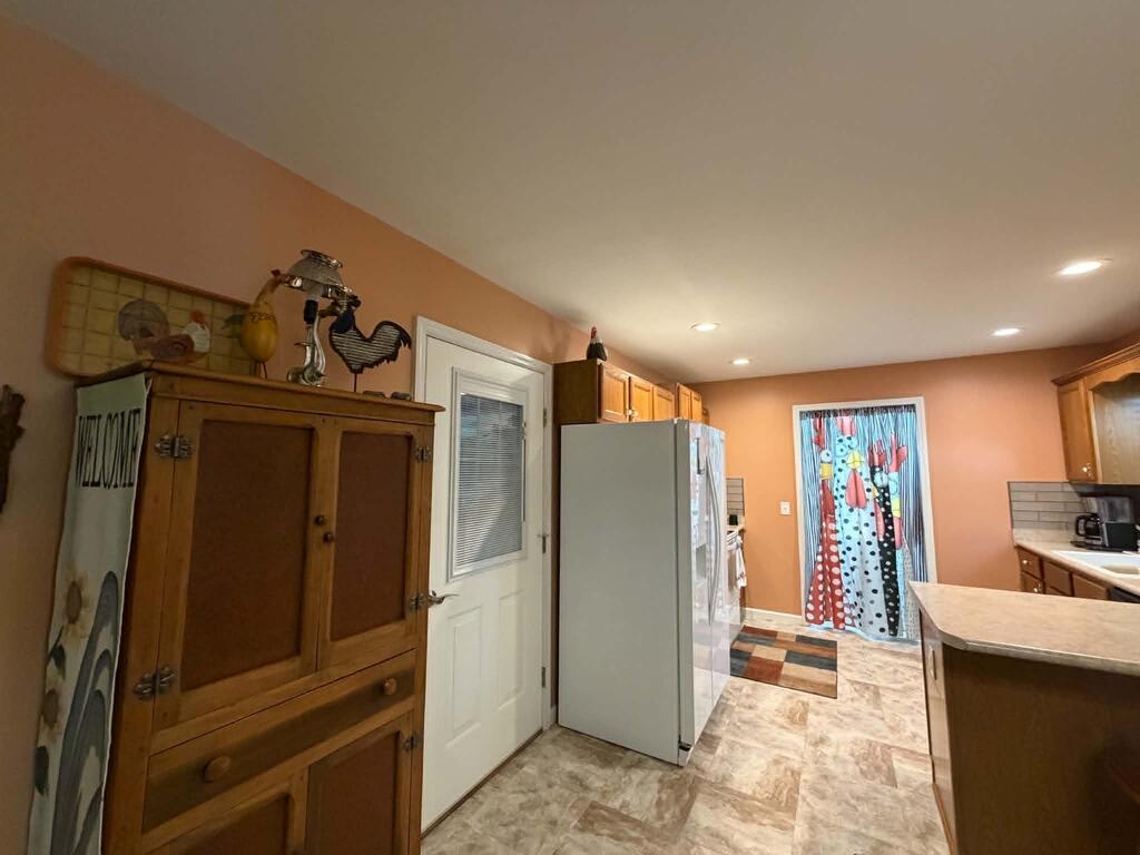 64 Pear Cir