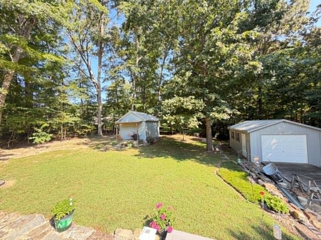 64 Pear Cir