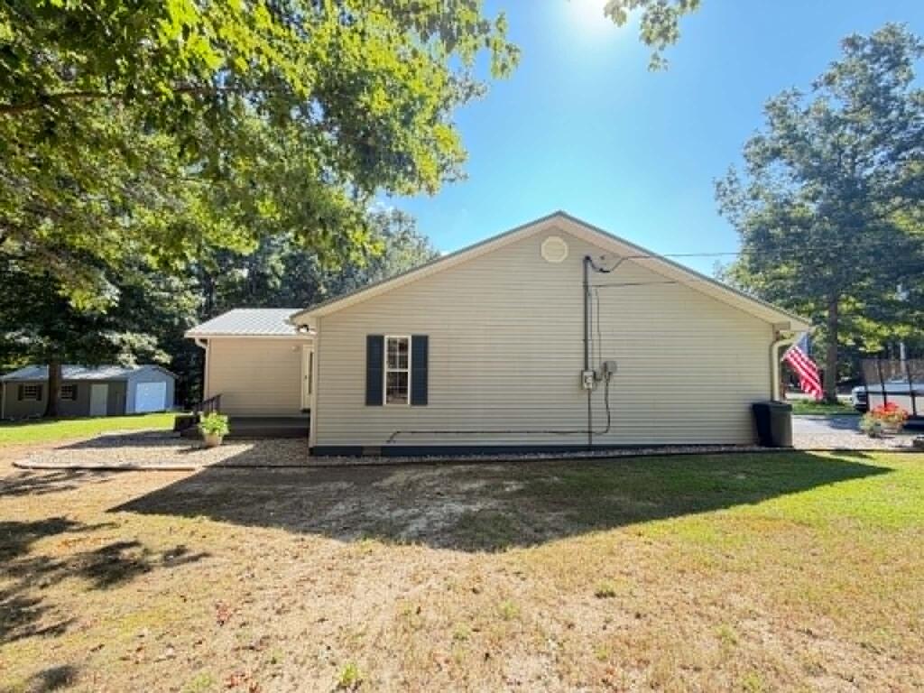 64 Pear Cir