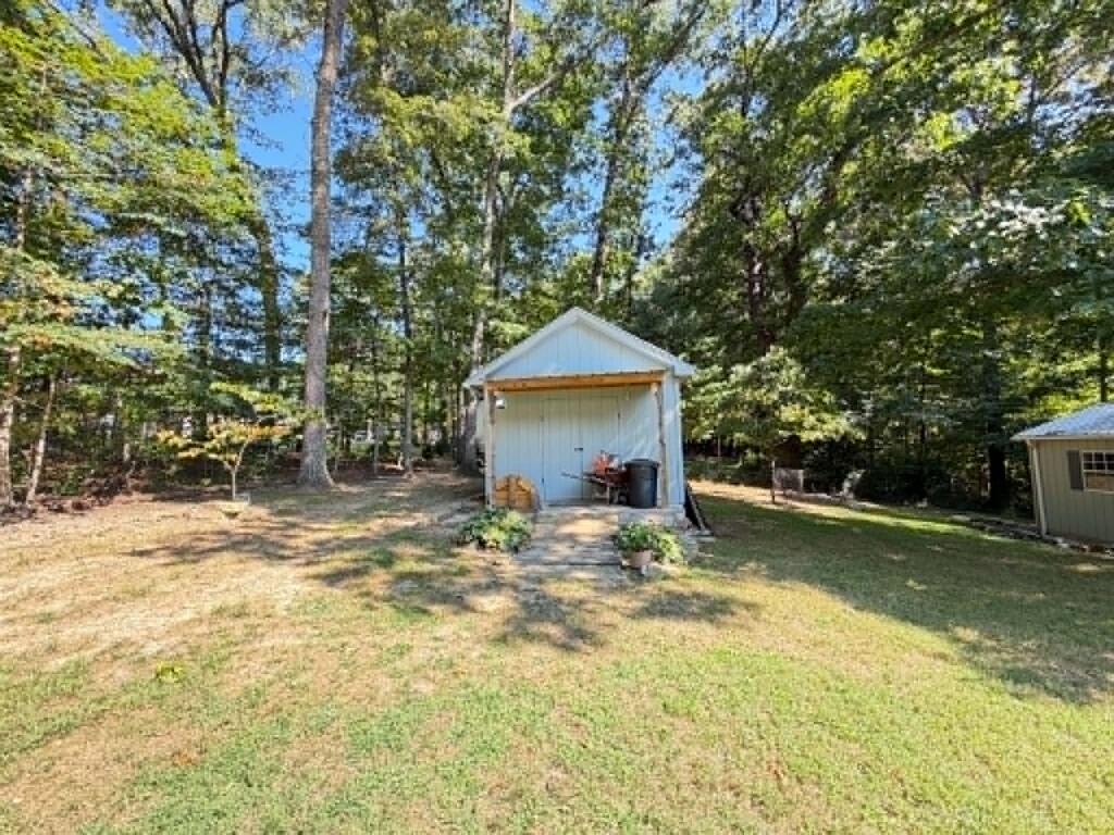 64 Pear Cir