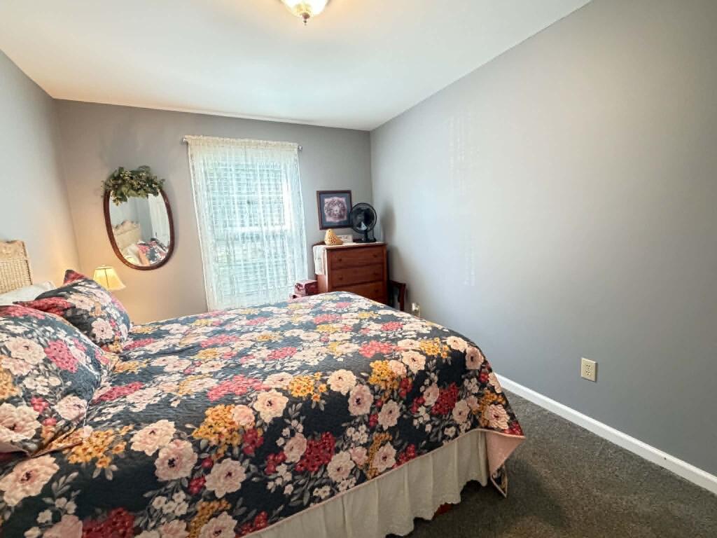 64 Pear Cir