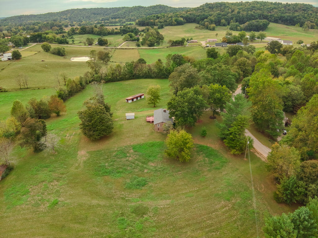 2799 Doran Rd