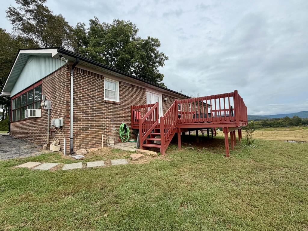 2799 Doran Rd