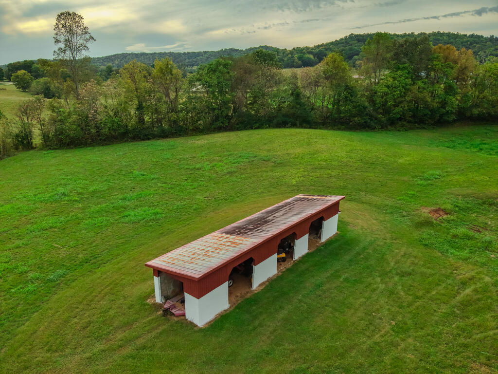 2799 Doran Rd