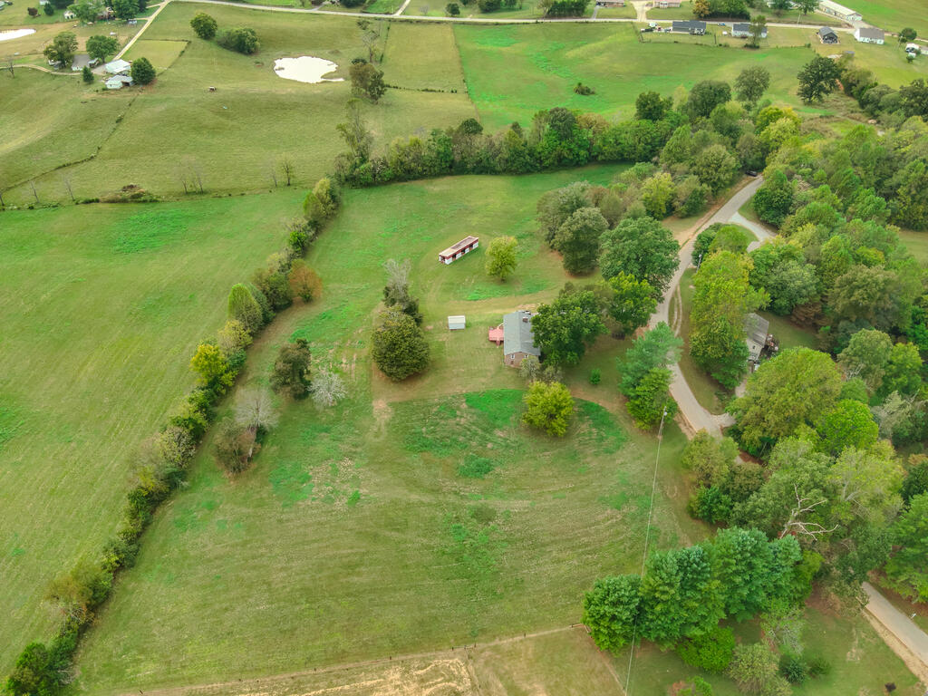 2799 Doran Rd