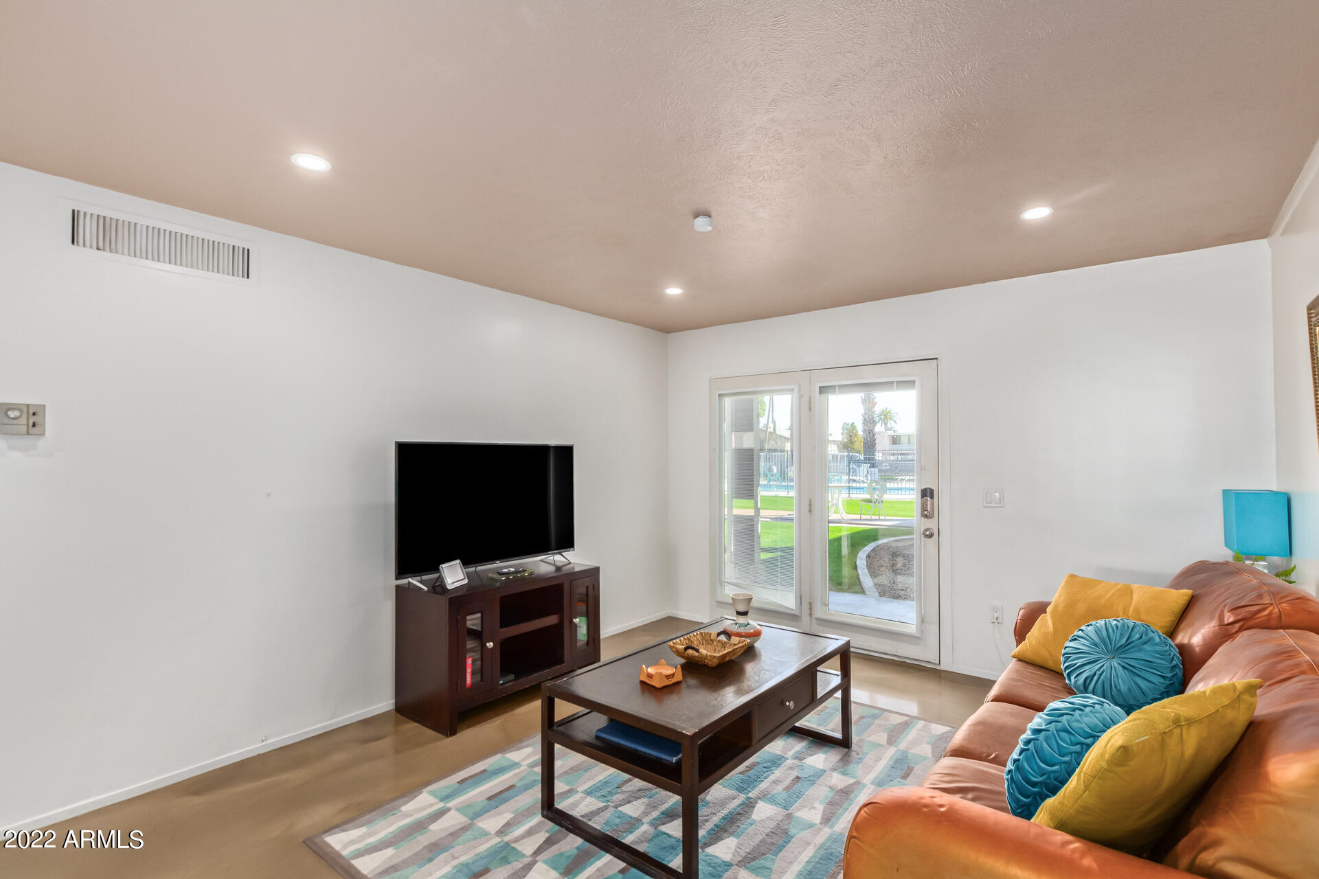 6834 E 4TH Street # 5