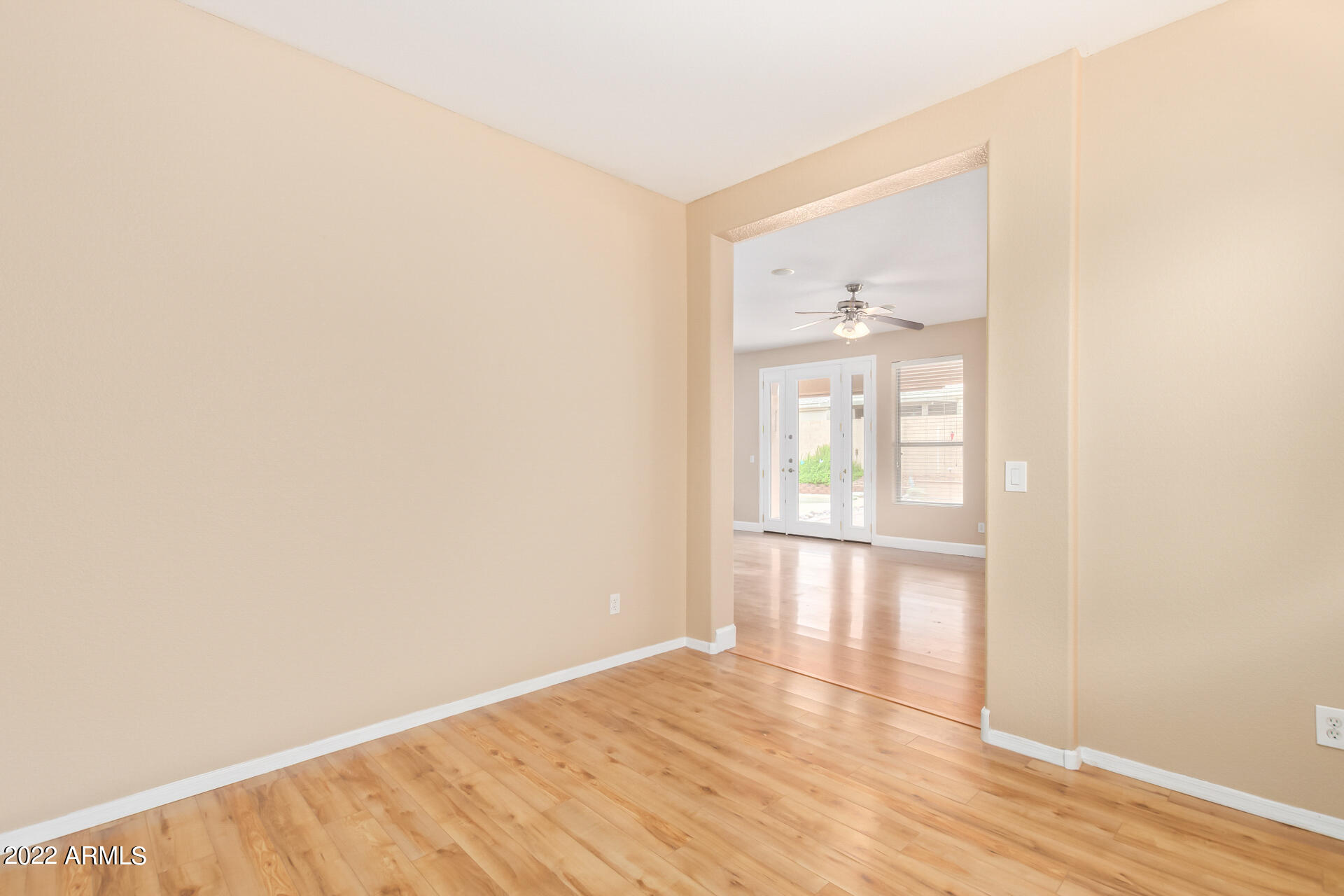 5296 W MURIEL Drive