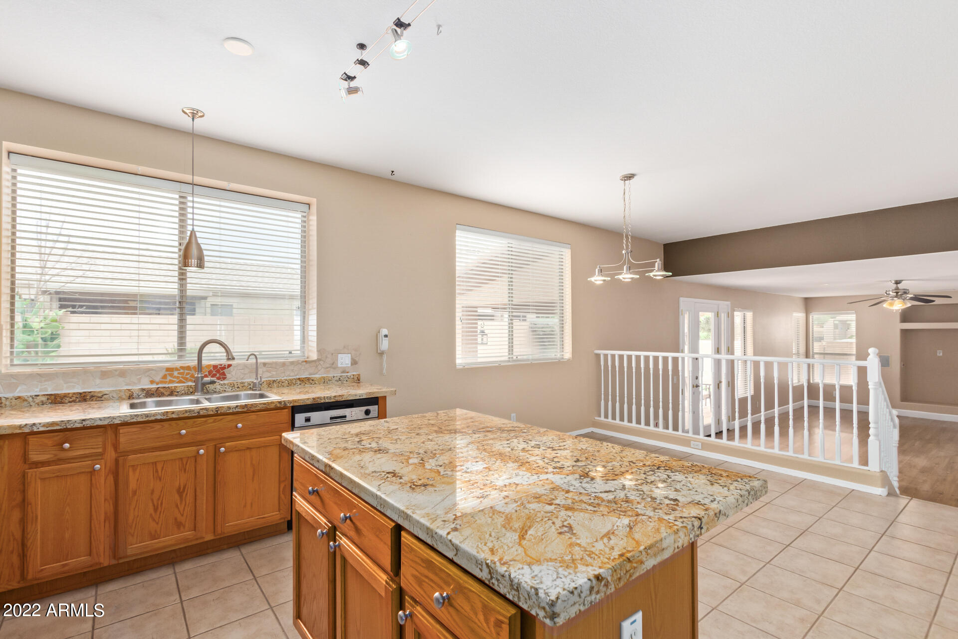 5296 W MURIEL Drive