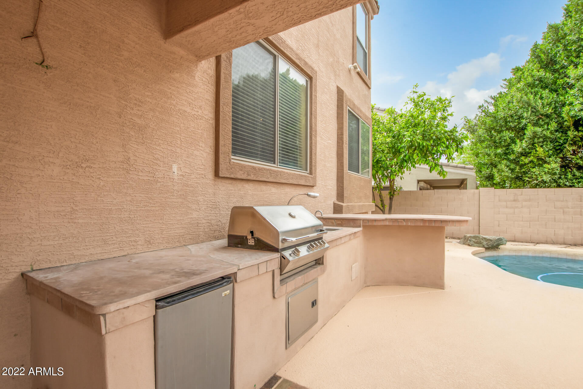 5296 W MURIEL Drive