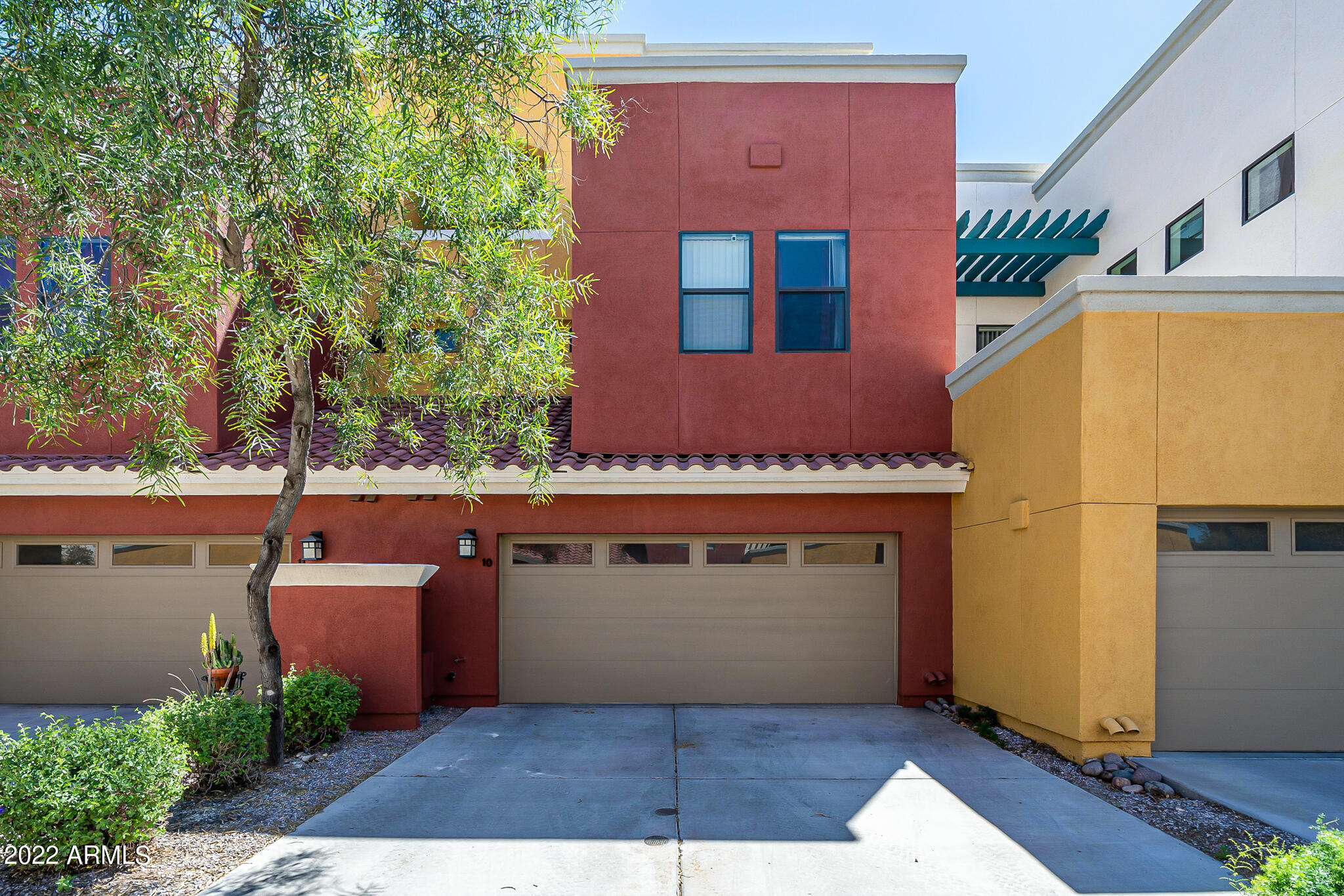 123 N WASHINGTON Street # 10