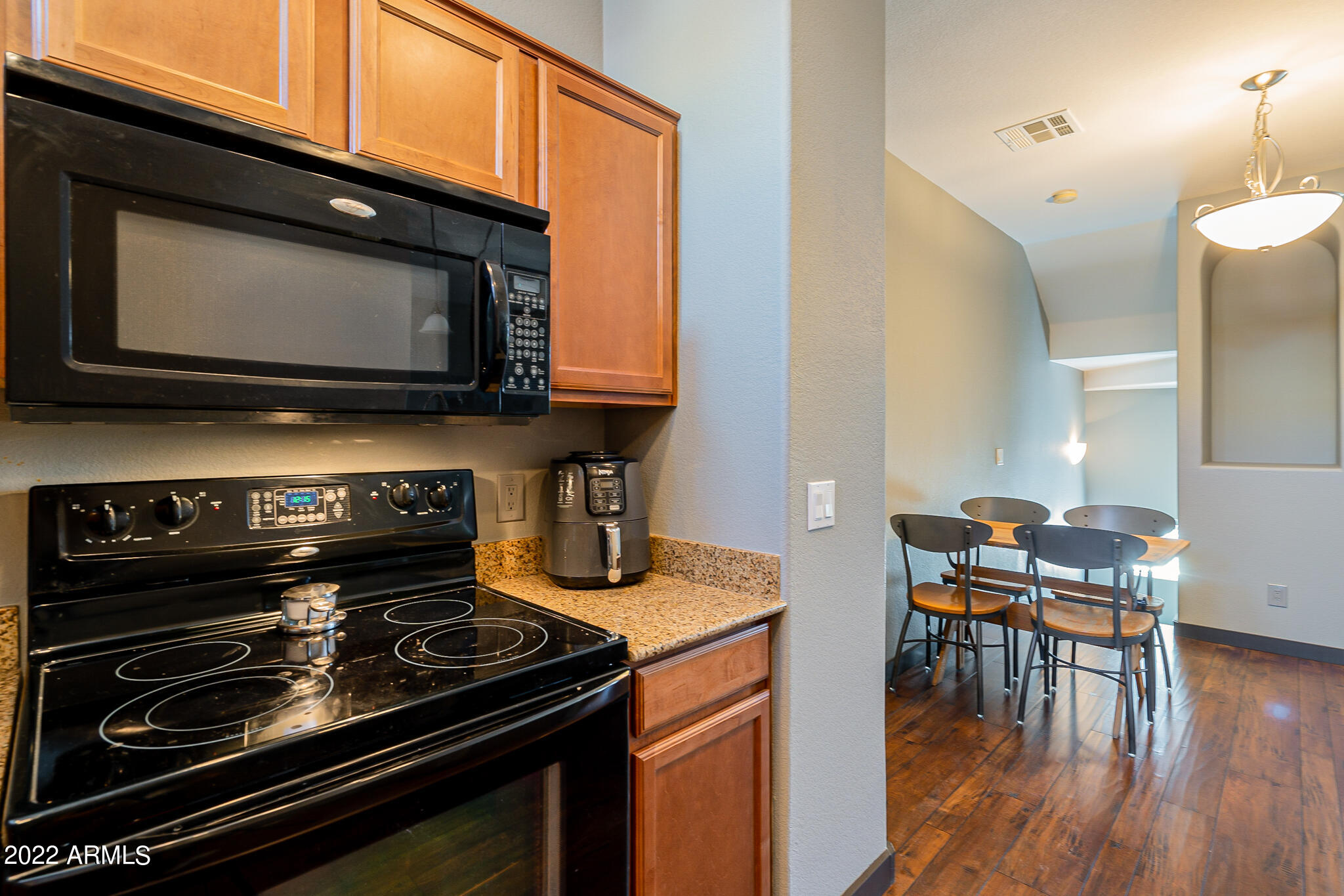 123 N WASHINGTON Street # 10