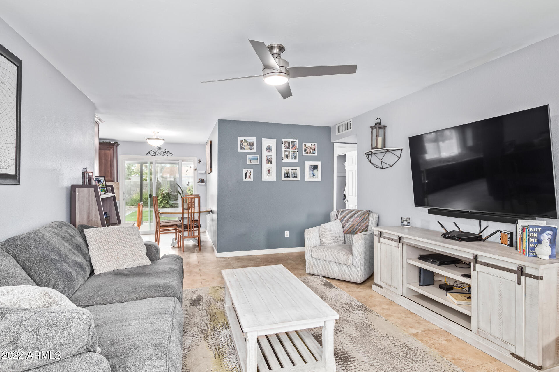 1504 W MARLBORO Drive