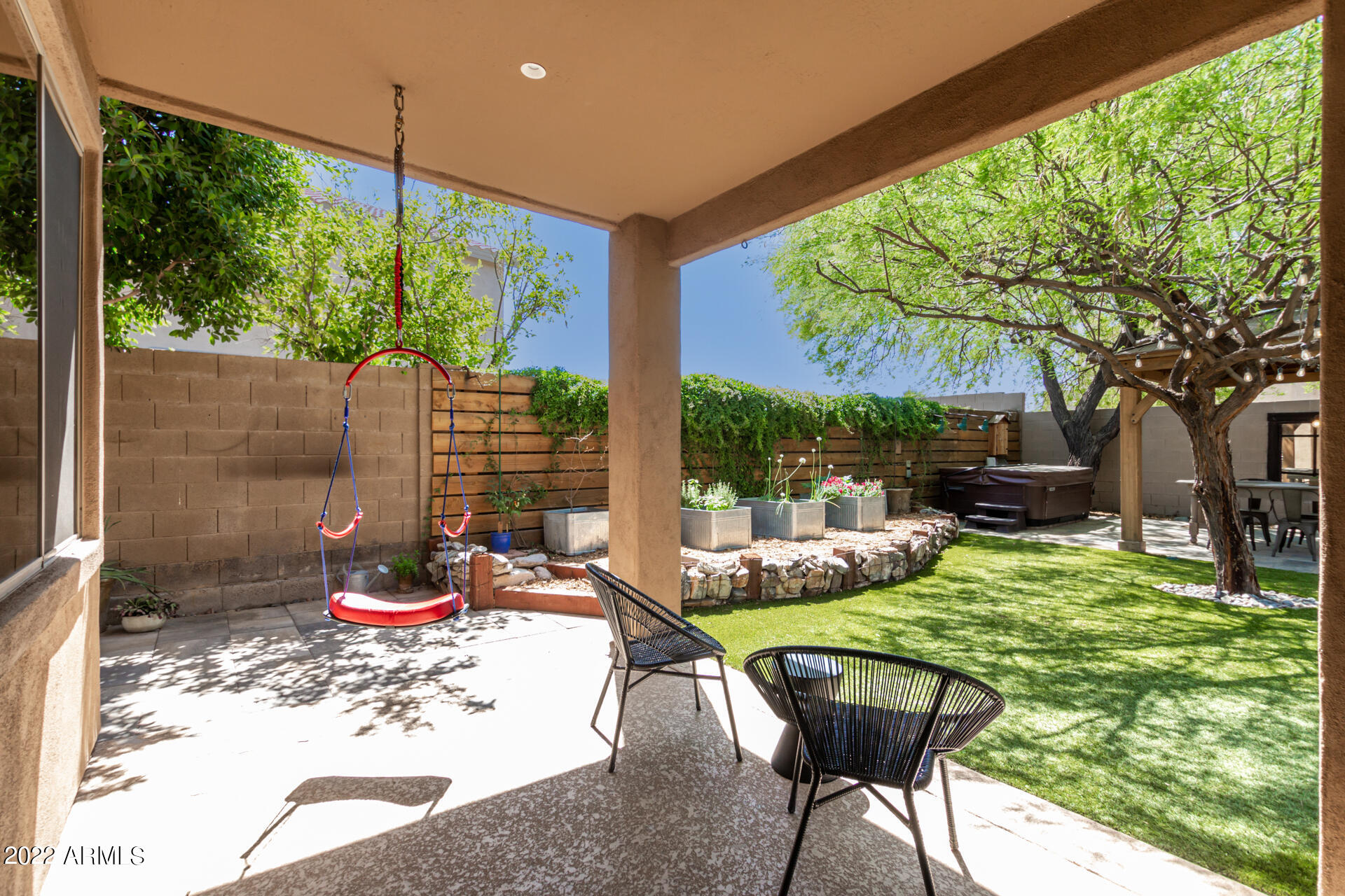 10241 E PINE VALLEY Road