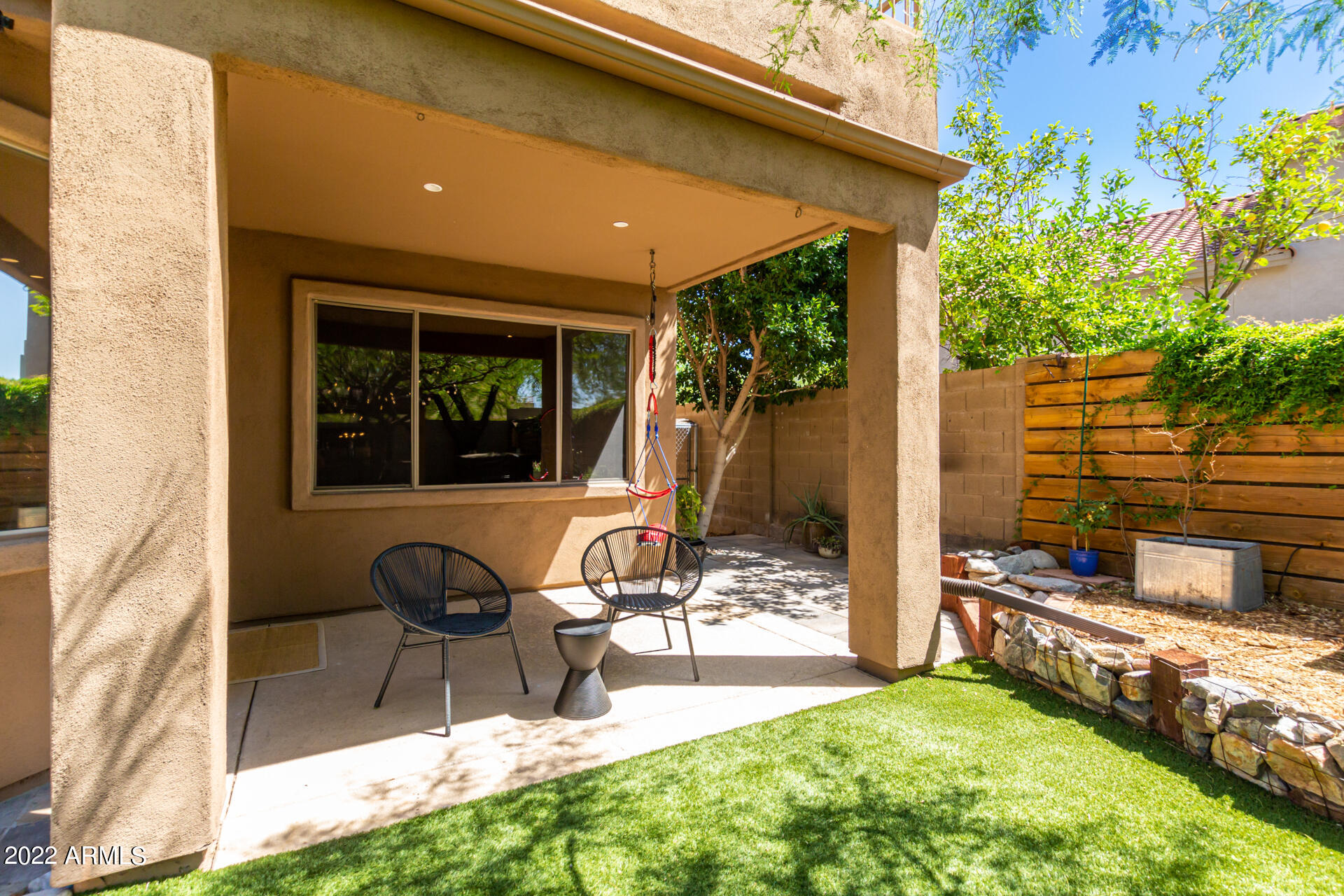 10241 E PINE VALLEY Road