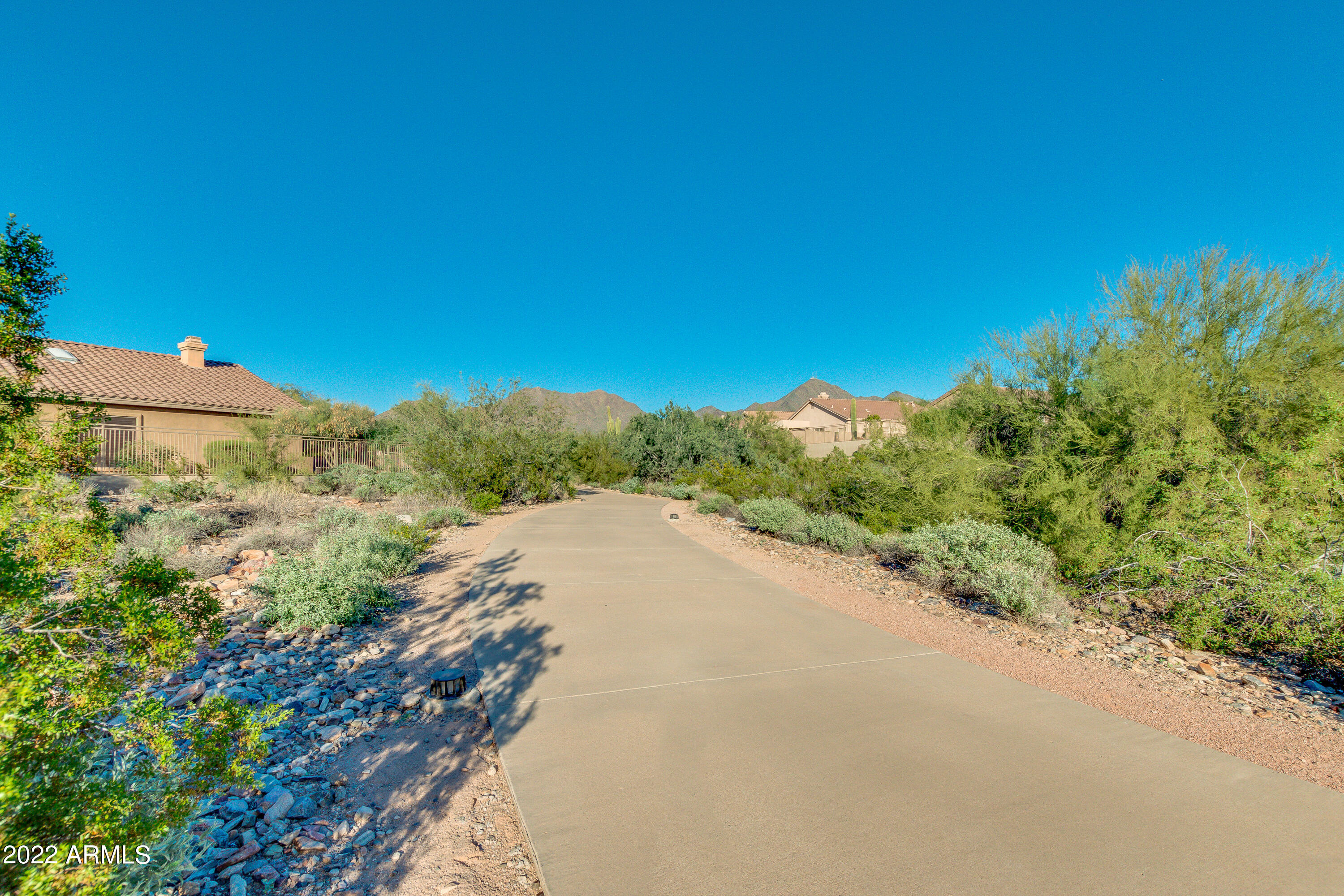 10241 E PINE VALLEY Road