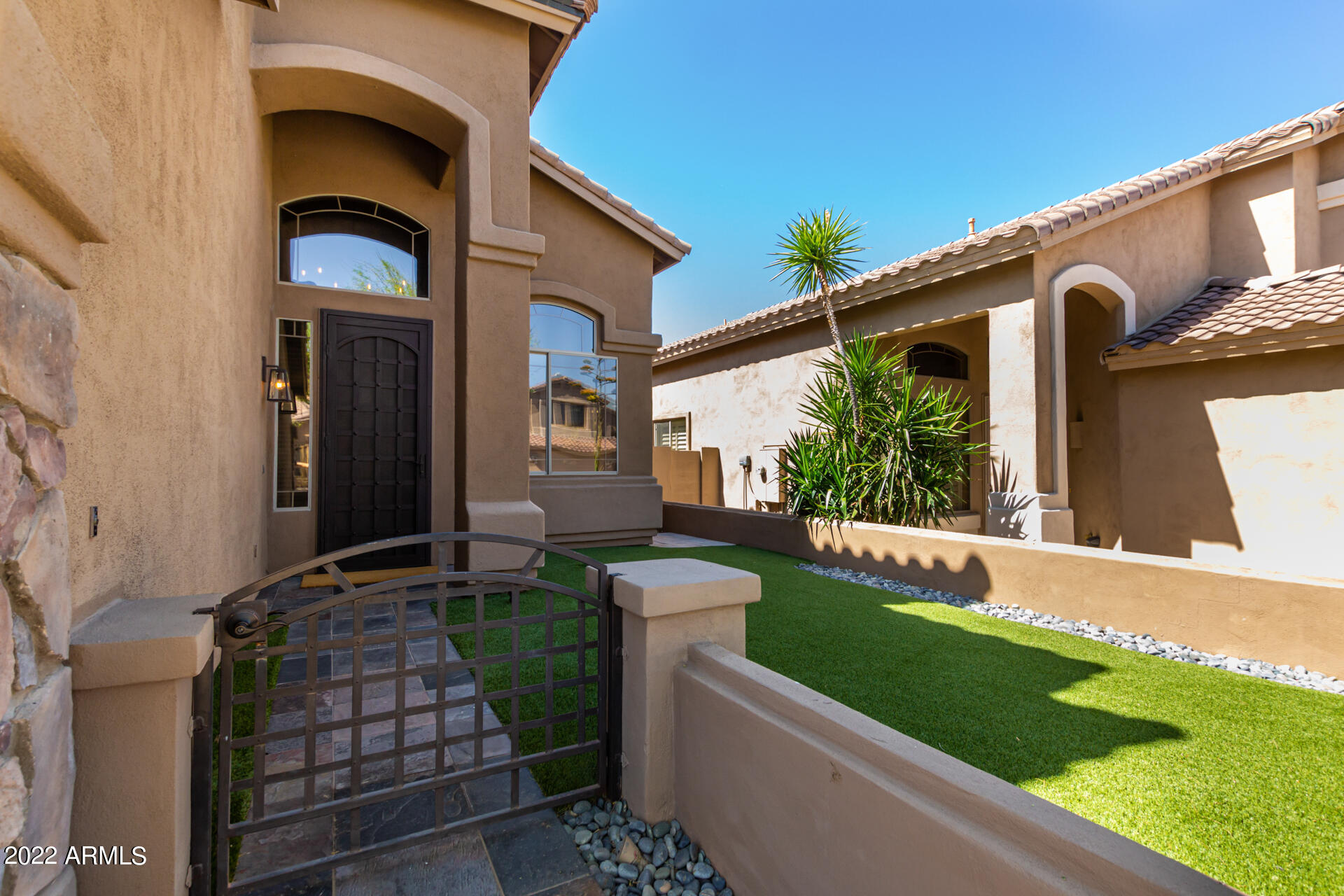 10241 E PINE VALLEY Road