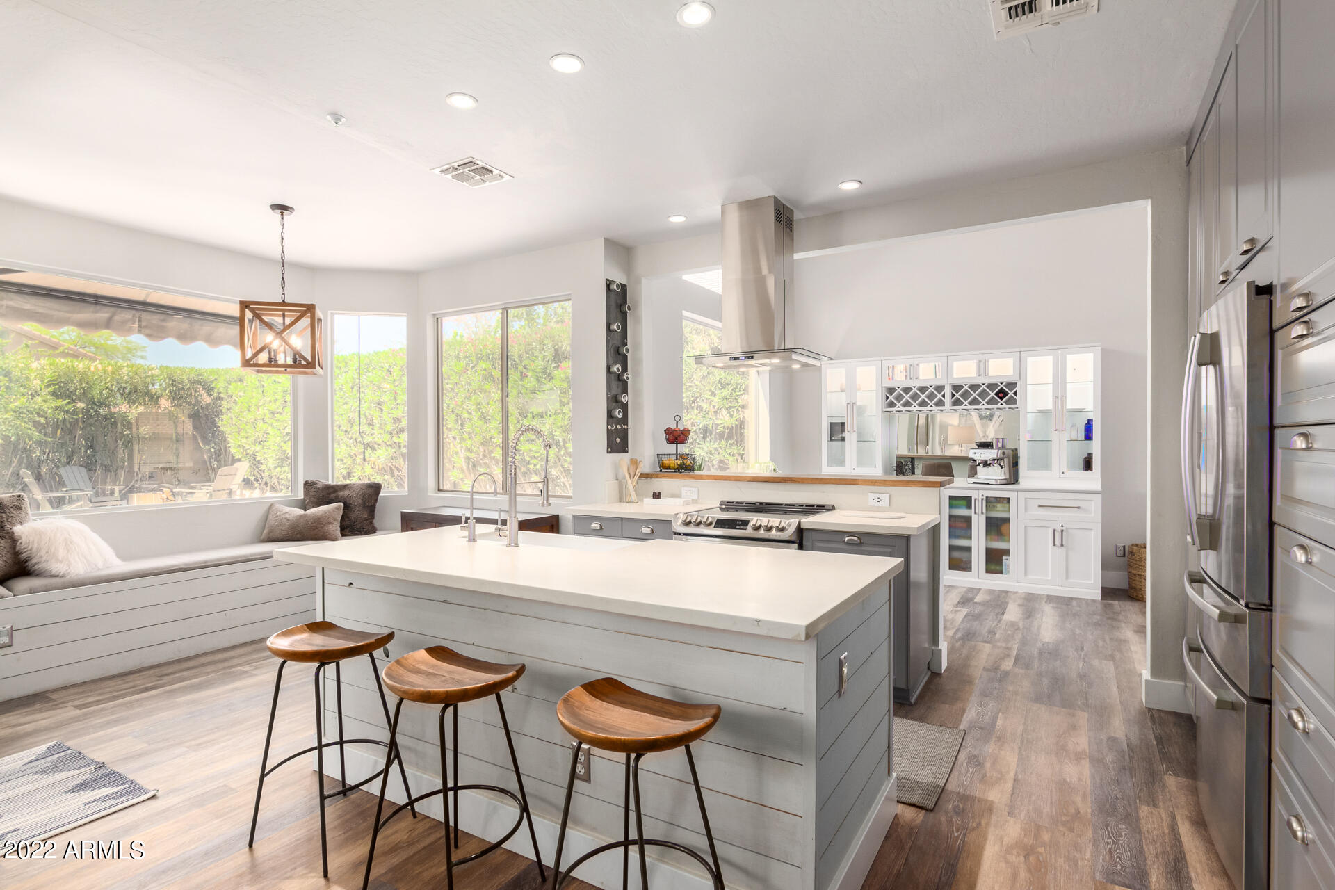 10241 E PINE VALLEY Road