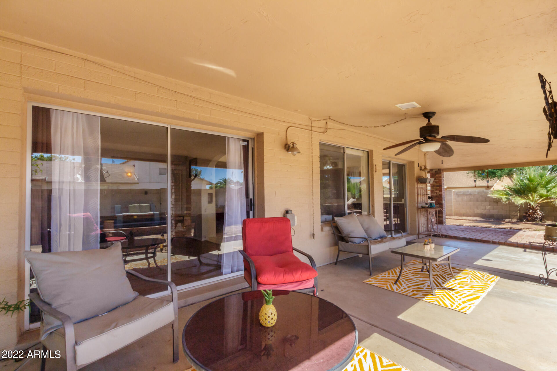 1329 W LAGUNA AZUL Avenue