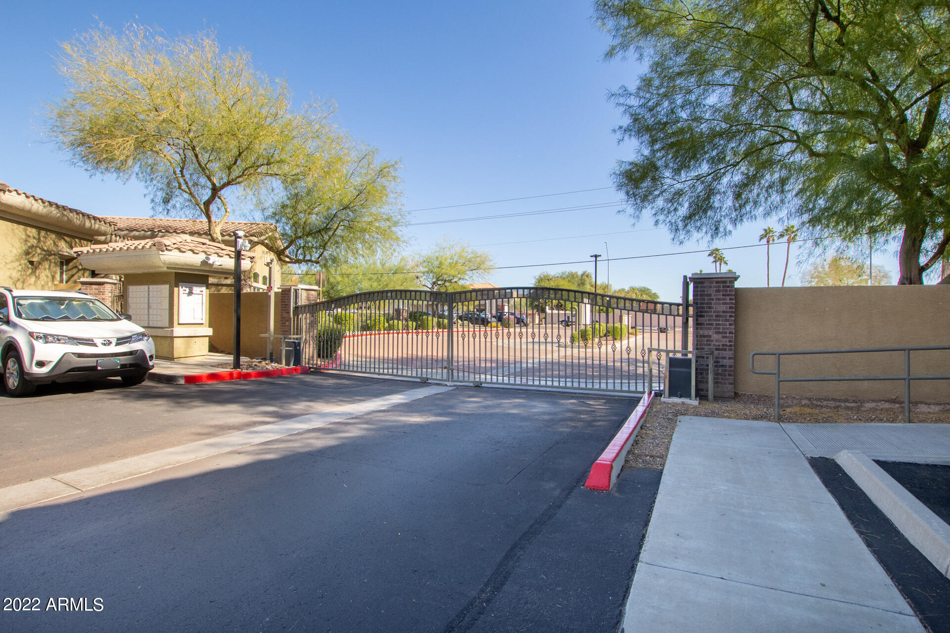 18250 N CAVE CREEK Road # 131