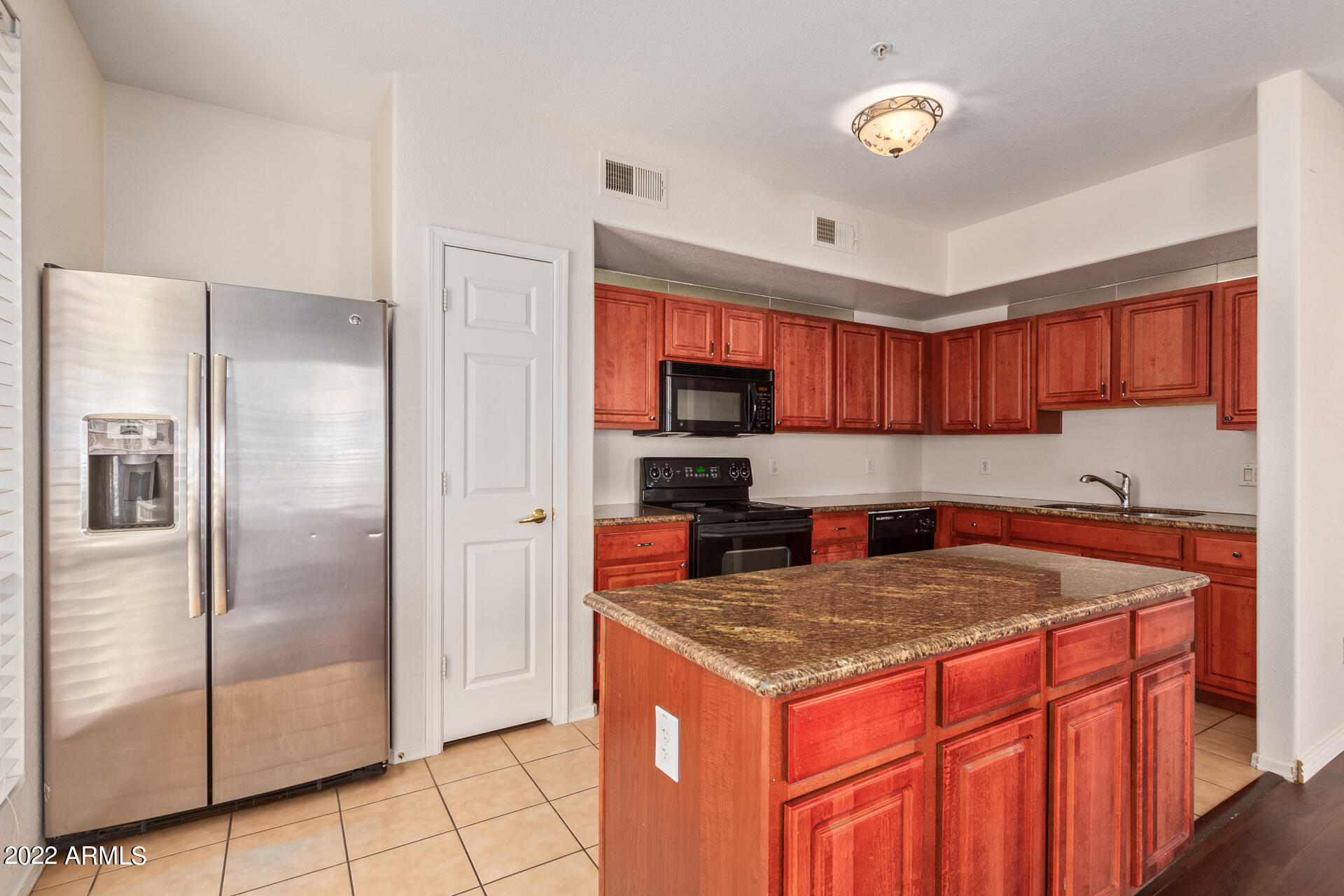 18250 N CAVE CREEK Road # 131