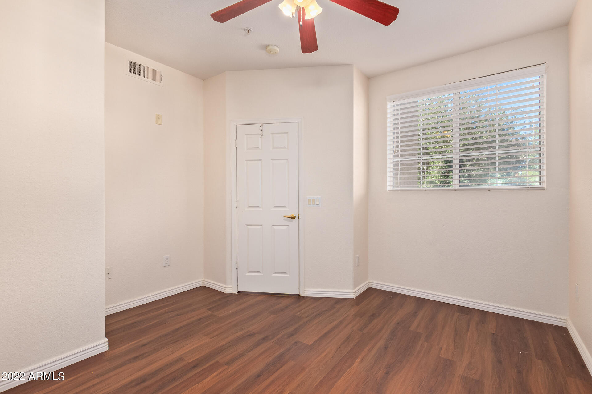18250 N CAVE CREEK Road # 131