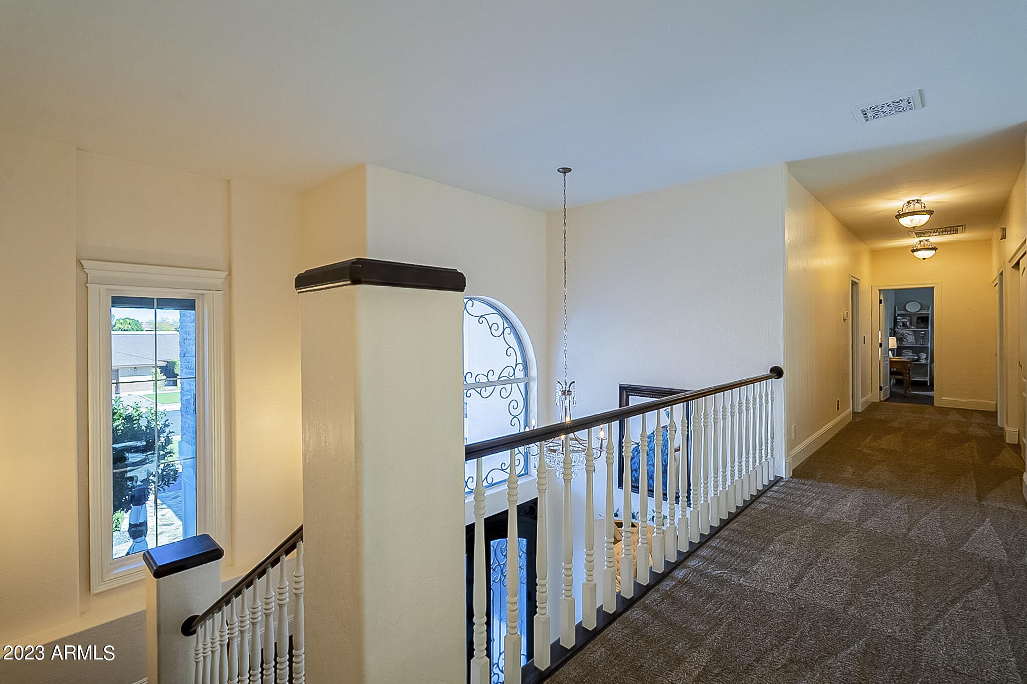 3227 E ENCANTO Street