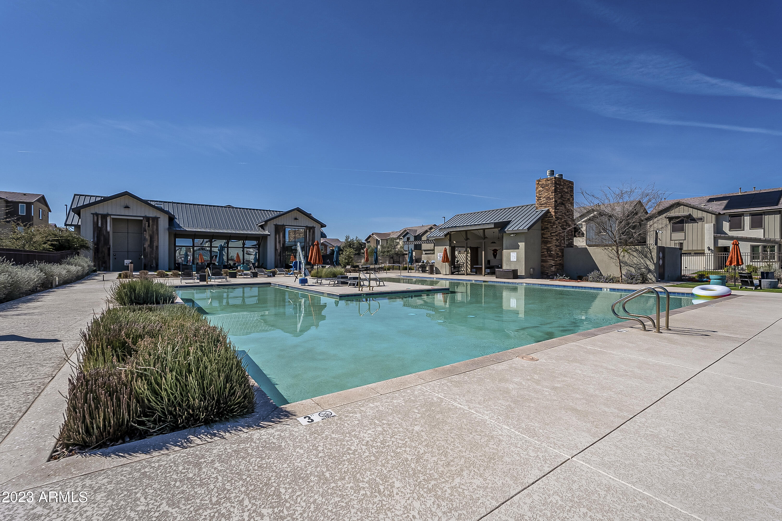 743 W WINCHESTER Drive