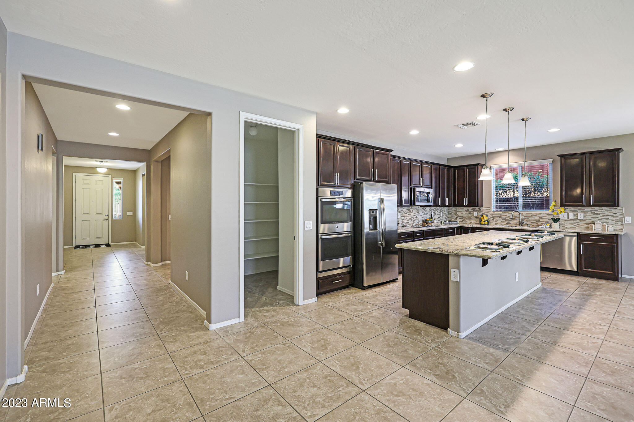 7912 W QUAIL TRACK Drive