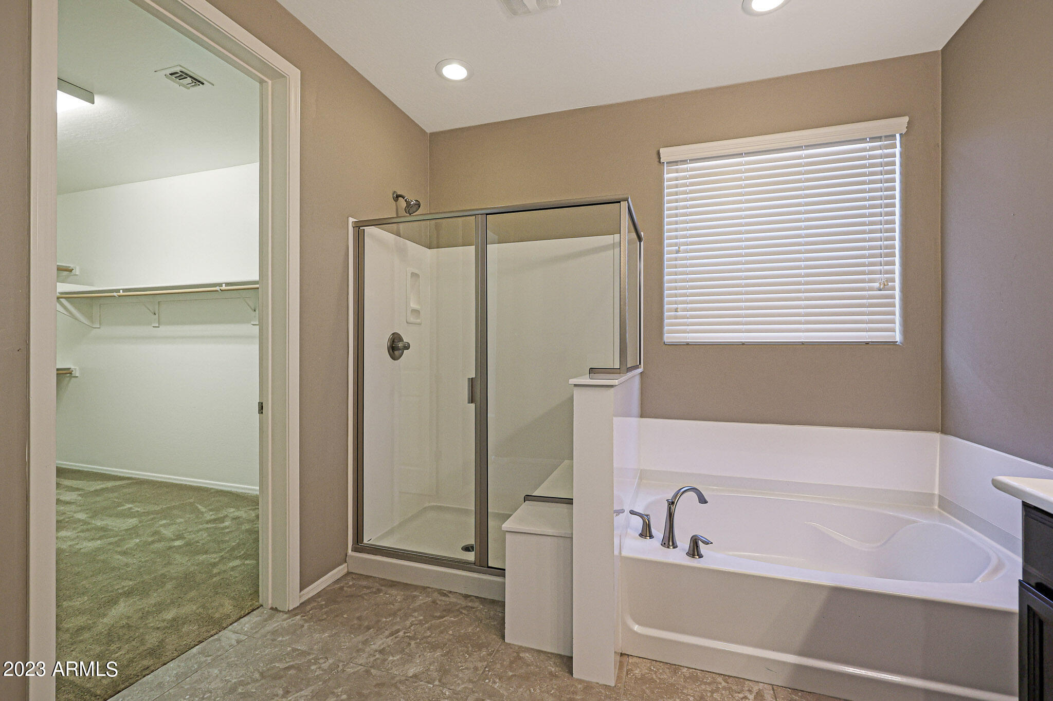 7912 W QUAIL TRACK Drive