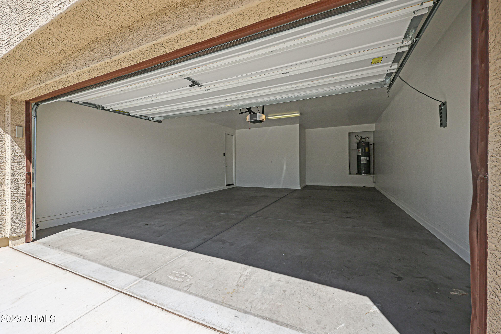 7912 W QUAIL TRACK Drive