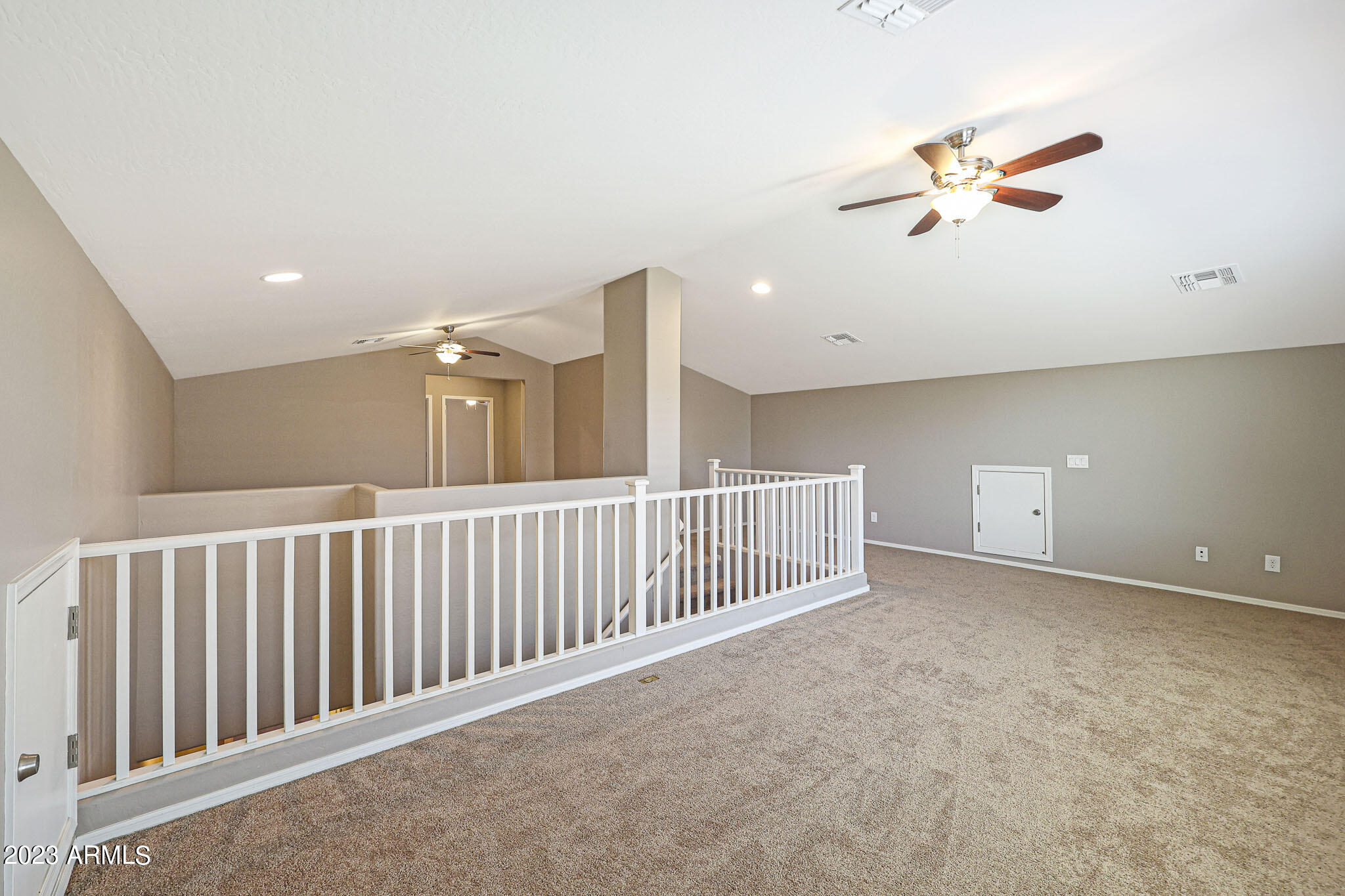 7912 W QUAIL TRACK Drive