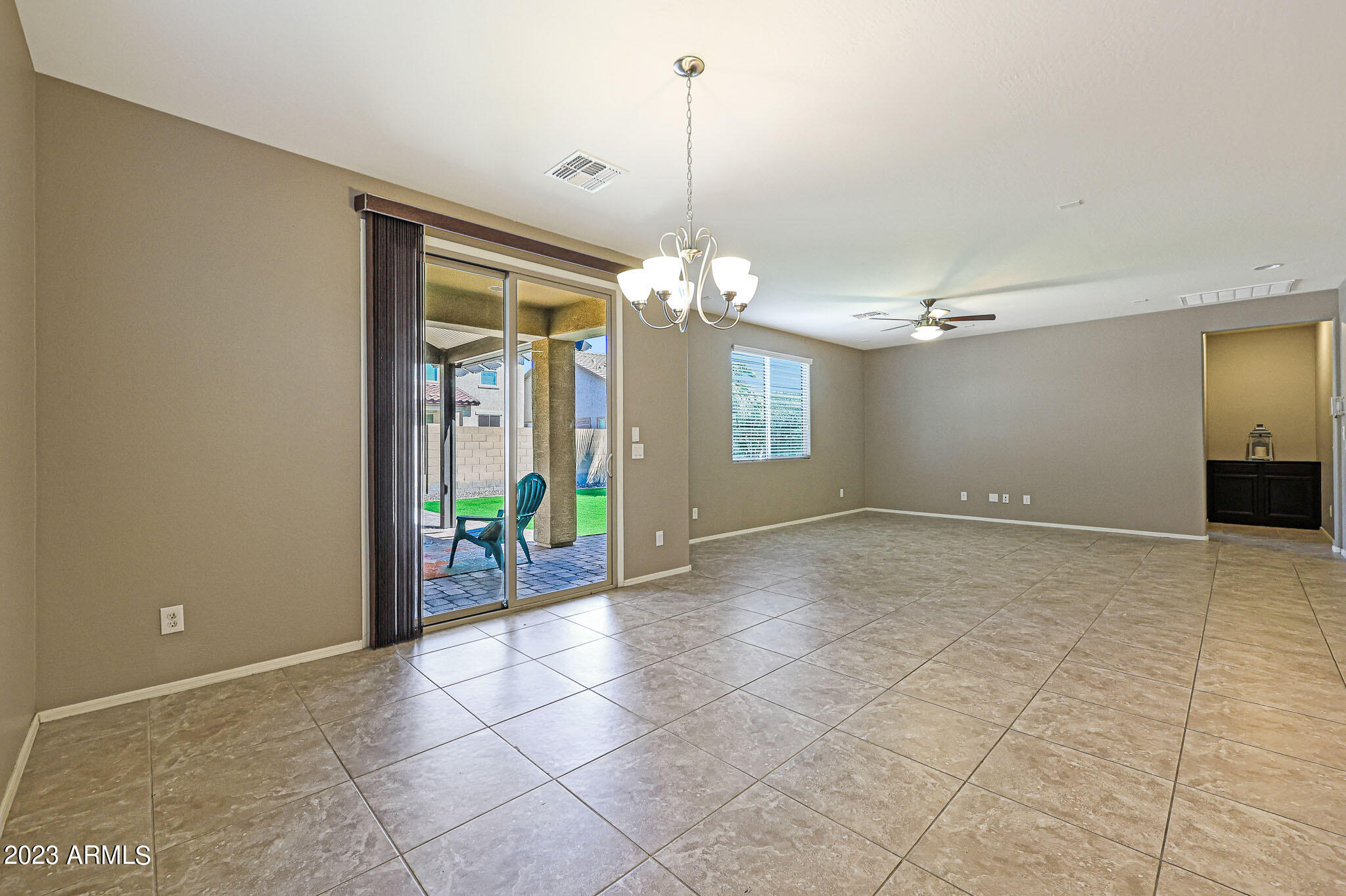 7912 W QUAIL TRACK Drive