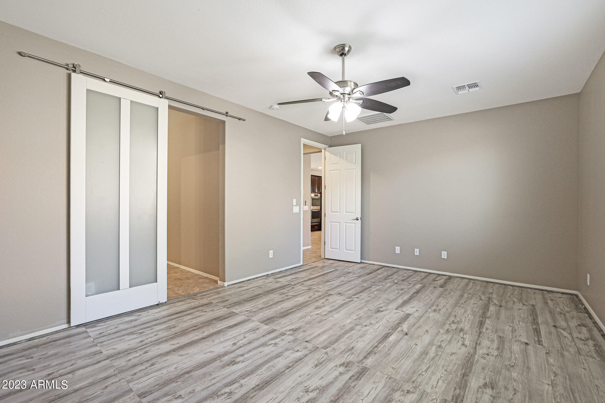 7912 W QUAIL TRACK Drive
